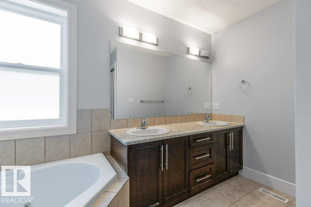 Photo 32 at 26 Ashton Gate, Aspen Glen, Spruce Grove