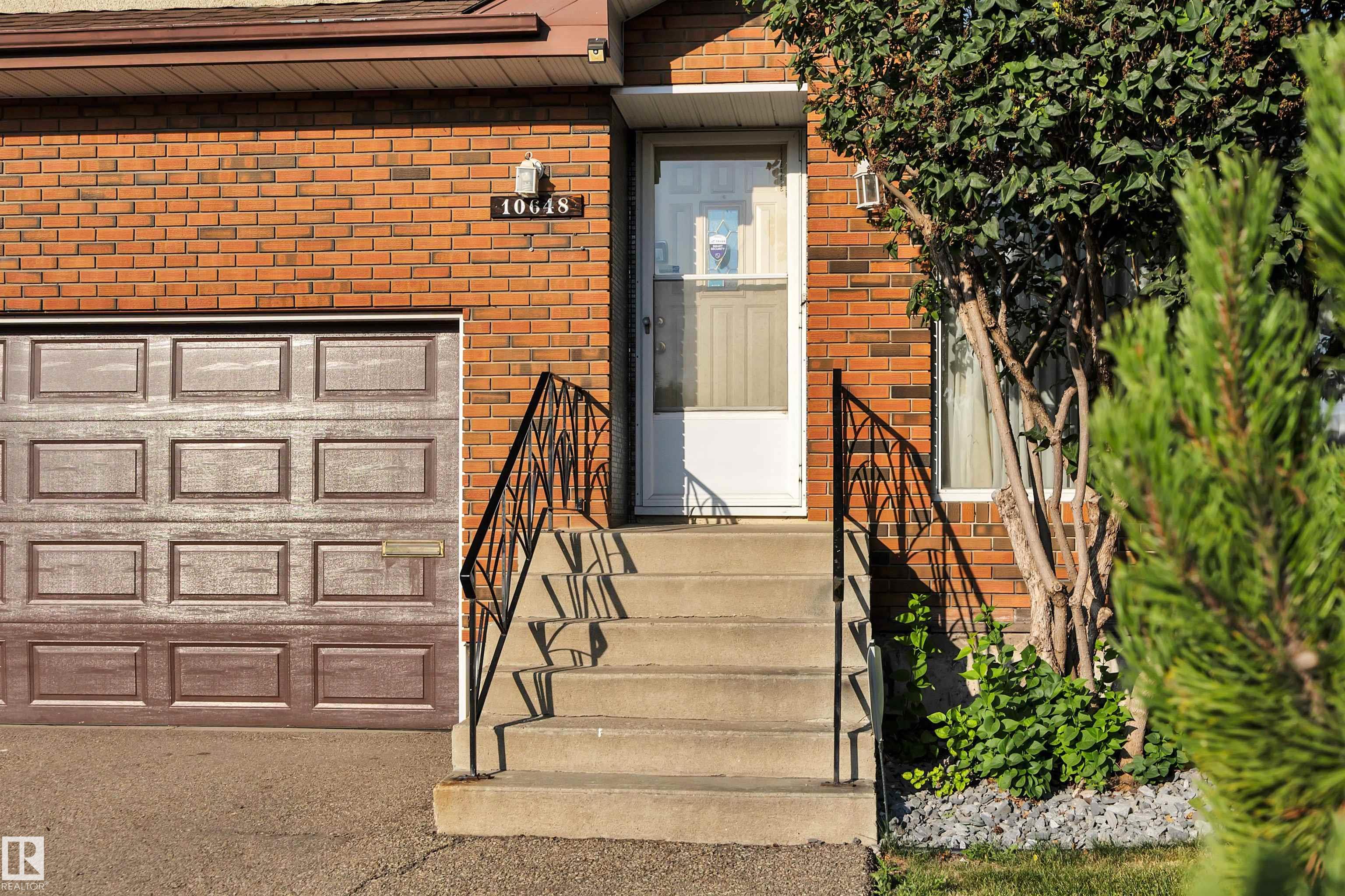 http://cdnparap120.paragonrels.com/ParagonImages/Property/p12/RAE/225371535/4/0/0/a796fcb863f528b0e4b4e3b0bdabd430/1/b3fdc88d27a2c05a094cb1043fdbc6cf/225371535-3abe6fd9-7db0-4c8b-b04c-09e7b230ac2a.JPG