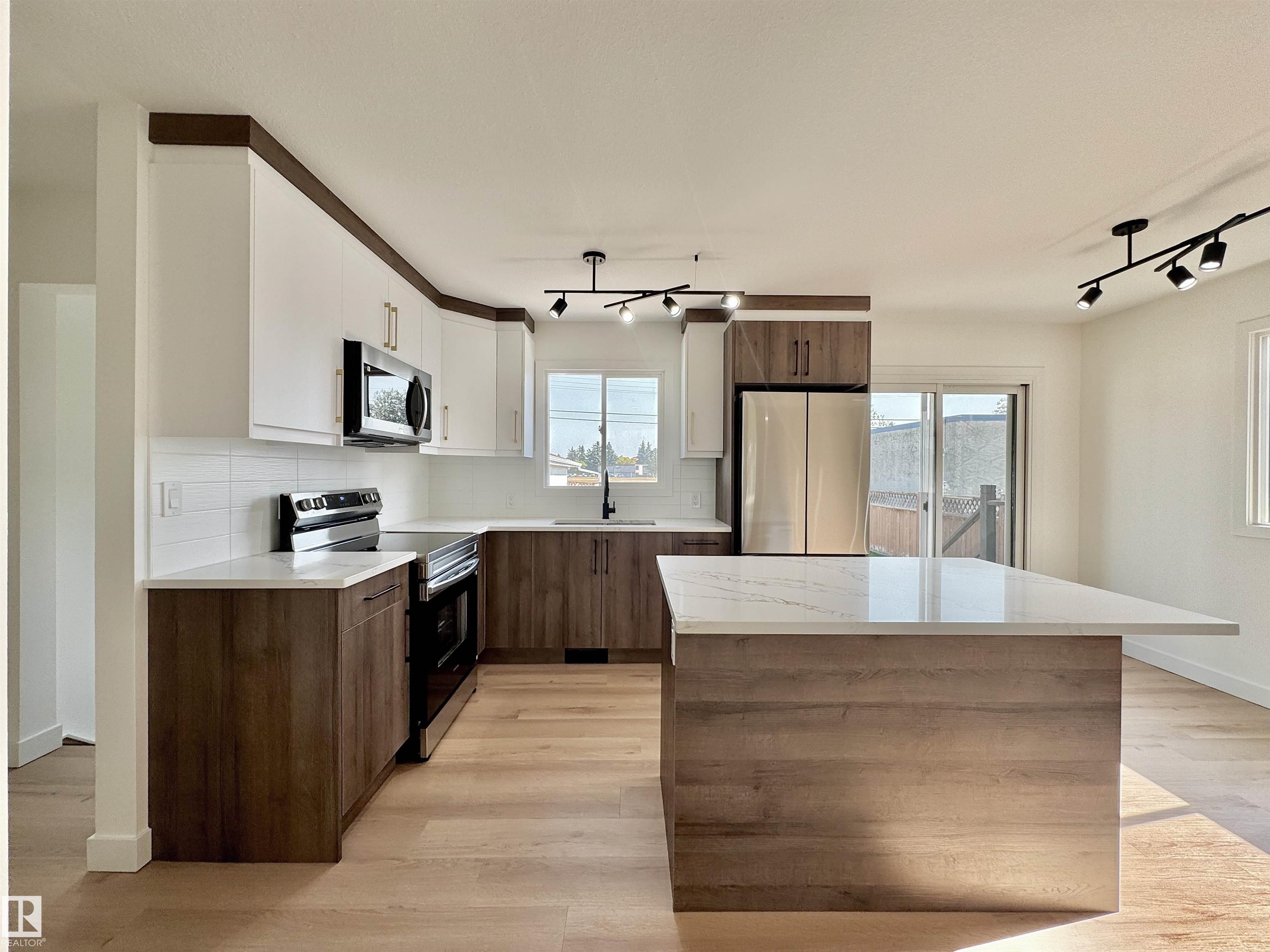 Photo 8 at 9607 95 Street, Sherridon Heights, Fort Saskatchewan