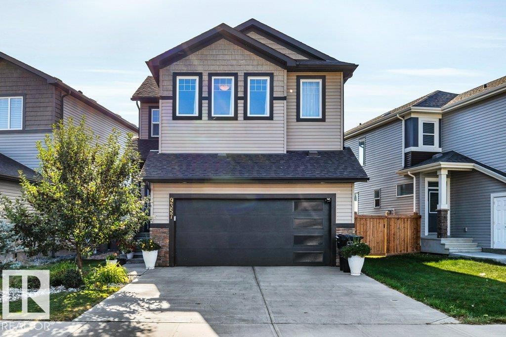 9357 Cooper Bend SW, Chappelle Area, Edmonton 