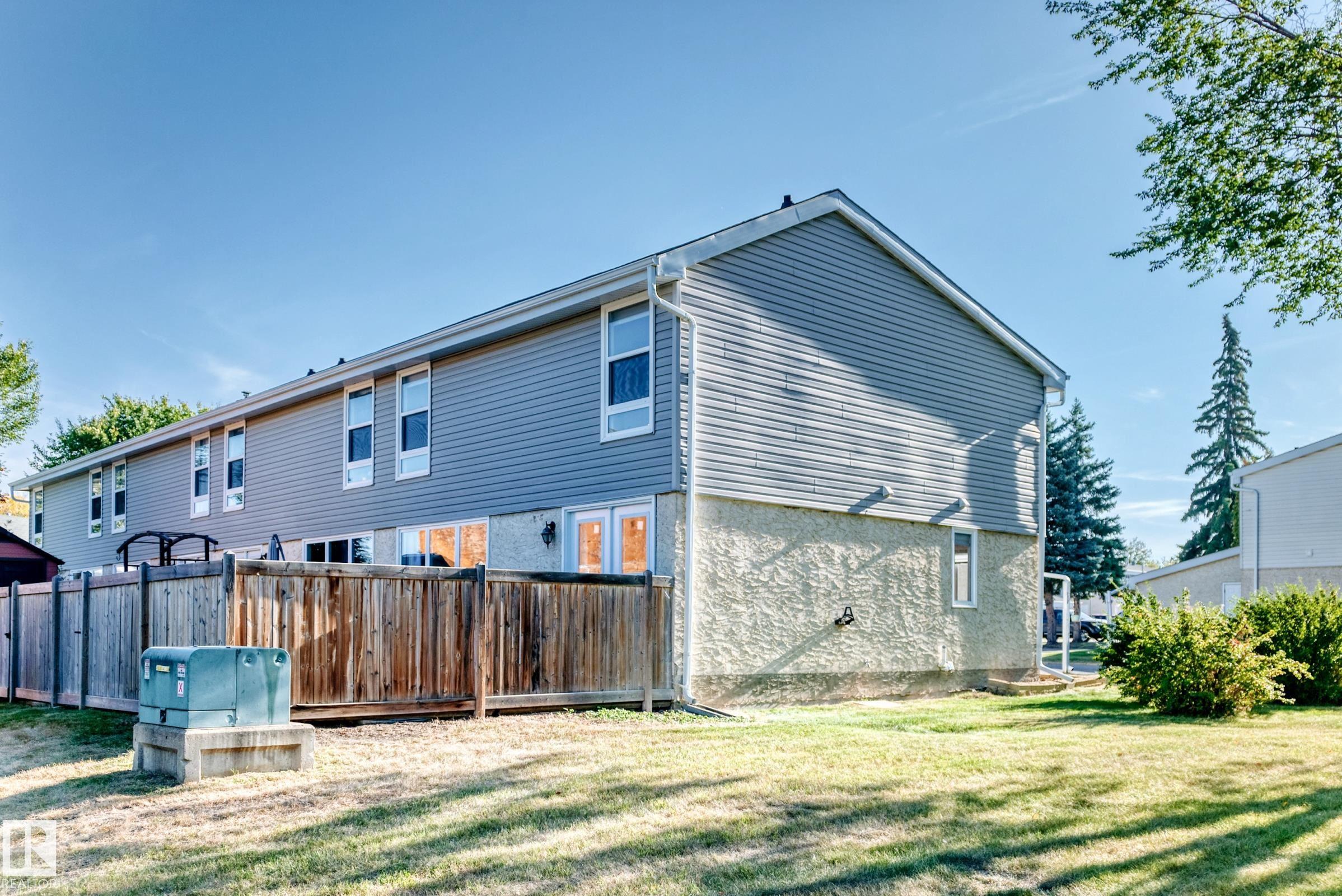 Photo 5 at 307 Grandin Village, Grandin, St. Albert