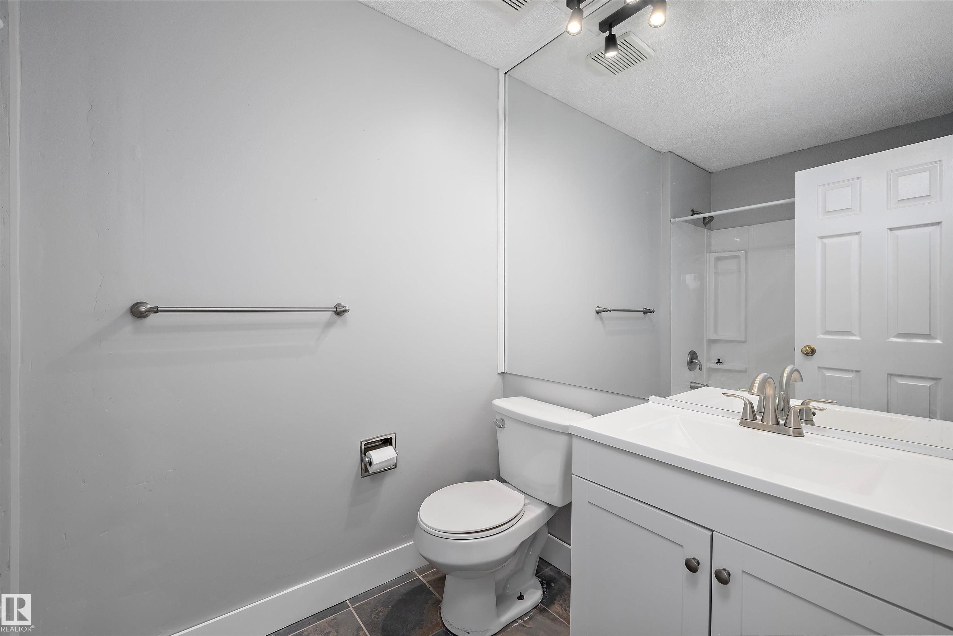 Photo 28 at 1511 Lakeside green, Grandin, St. Albert