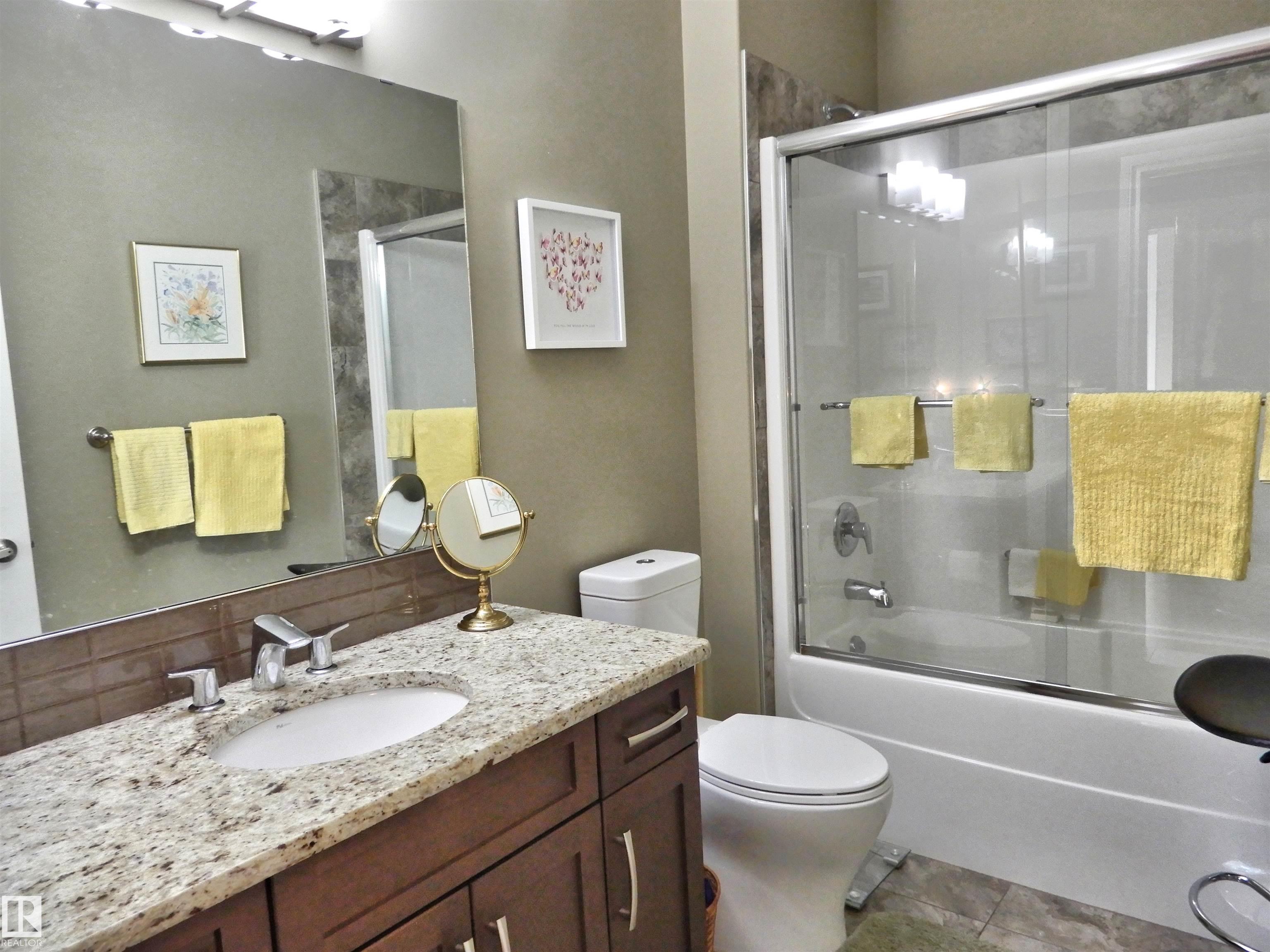 Photo 15 at 25B - 53521 Rge Road 272, Century Gates, Rural Parkland County