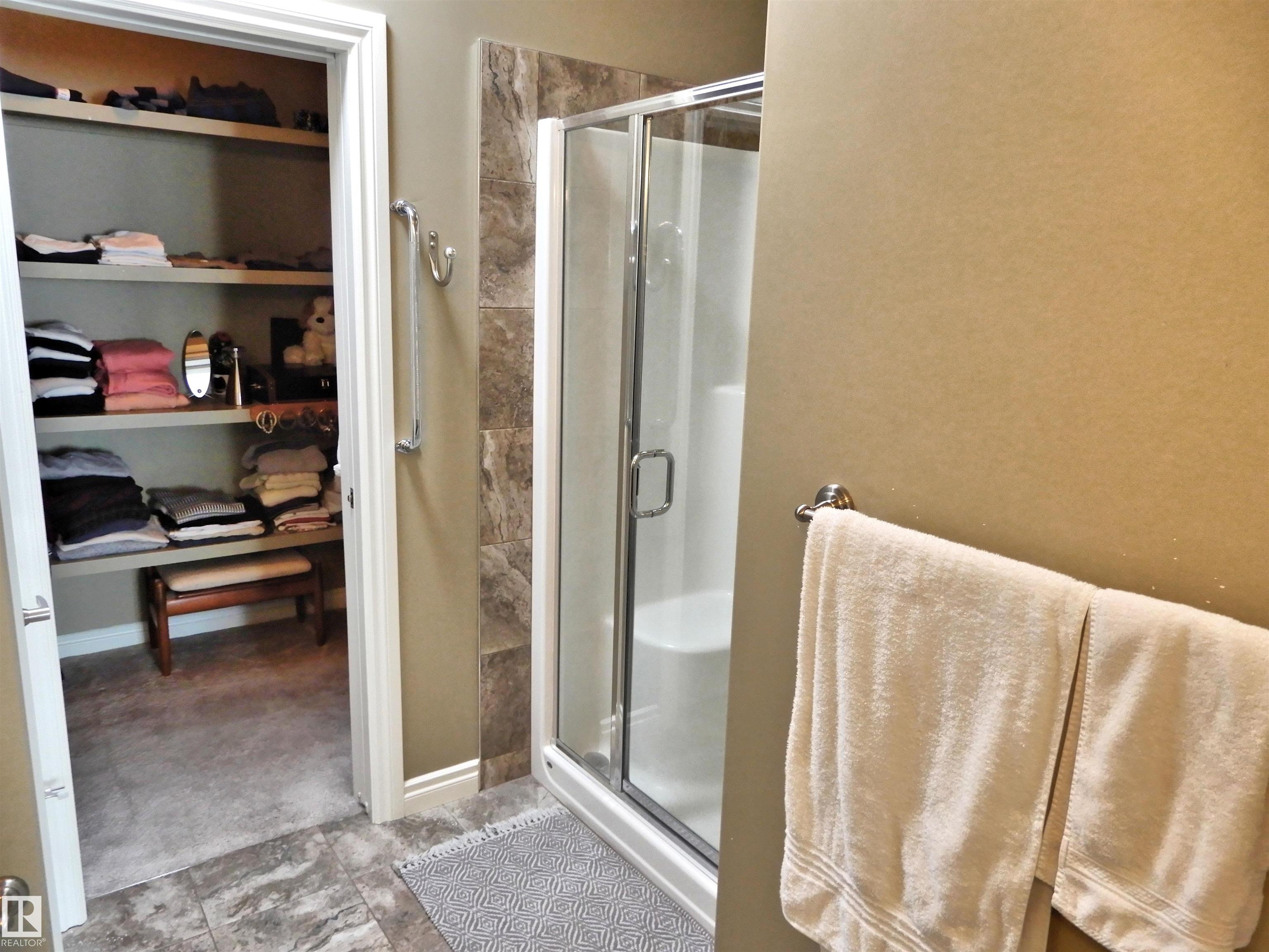 Photo 19 at 25B - 53521 Rge Road 272, Century Gates, Rural Parkland County