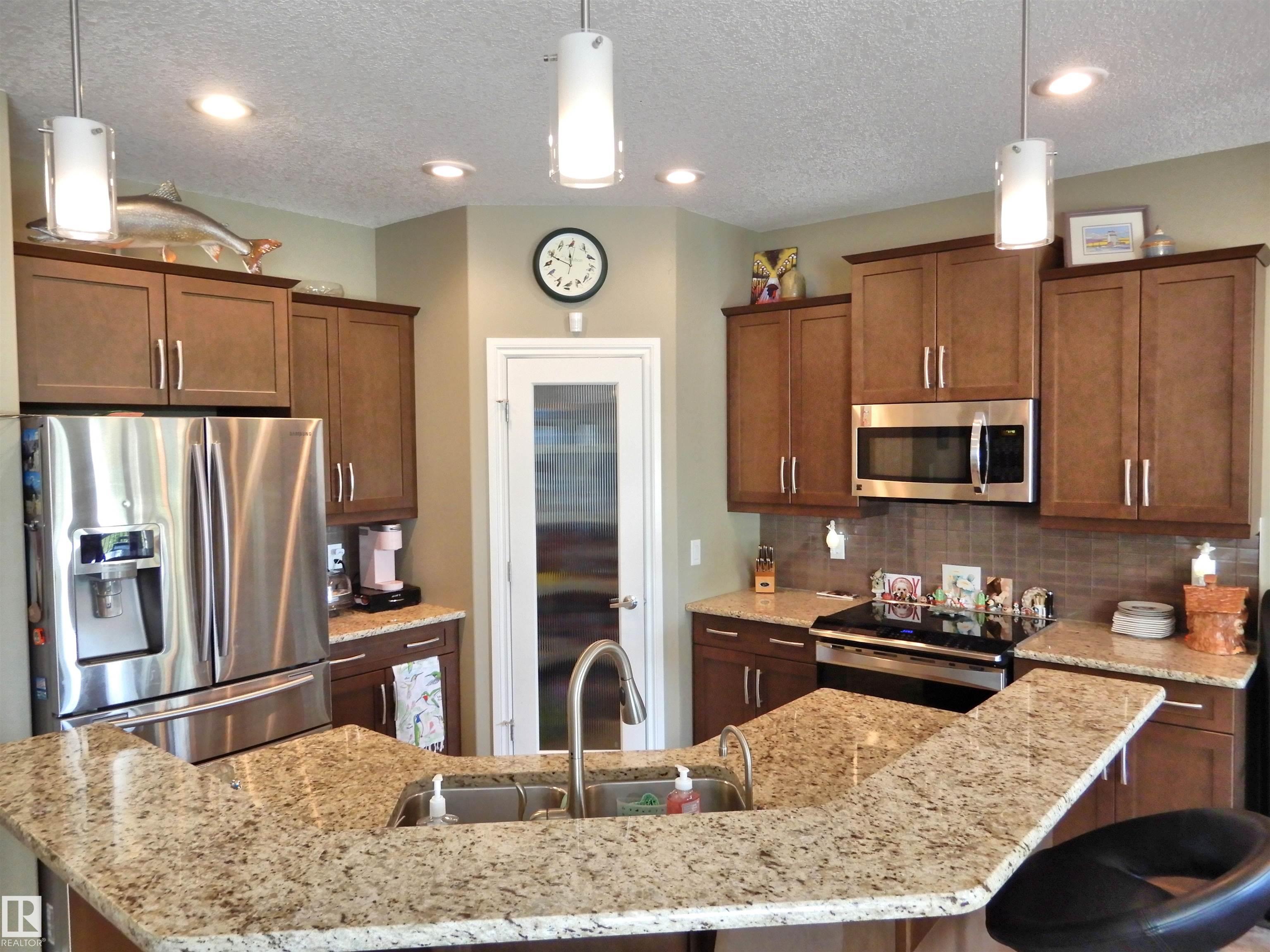Photo 10 at 25B - 53521 Rge Road 272, Century Gates, Rural Parkland County