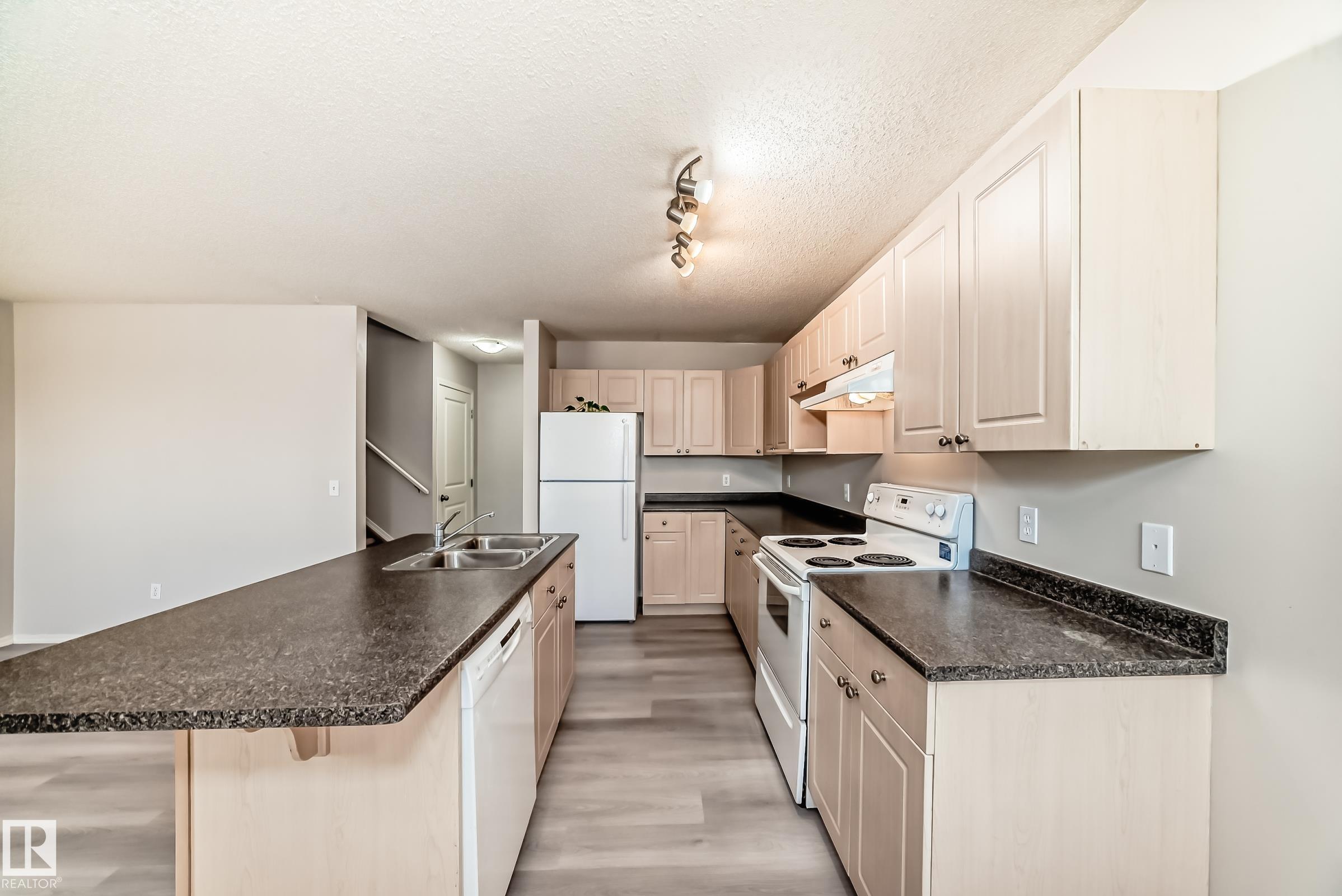 Photo 8 at 11 Graywood Terrace, Graybriar, Stony Plain