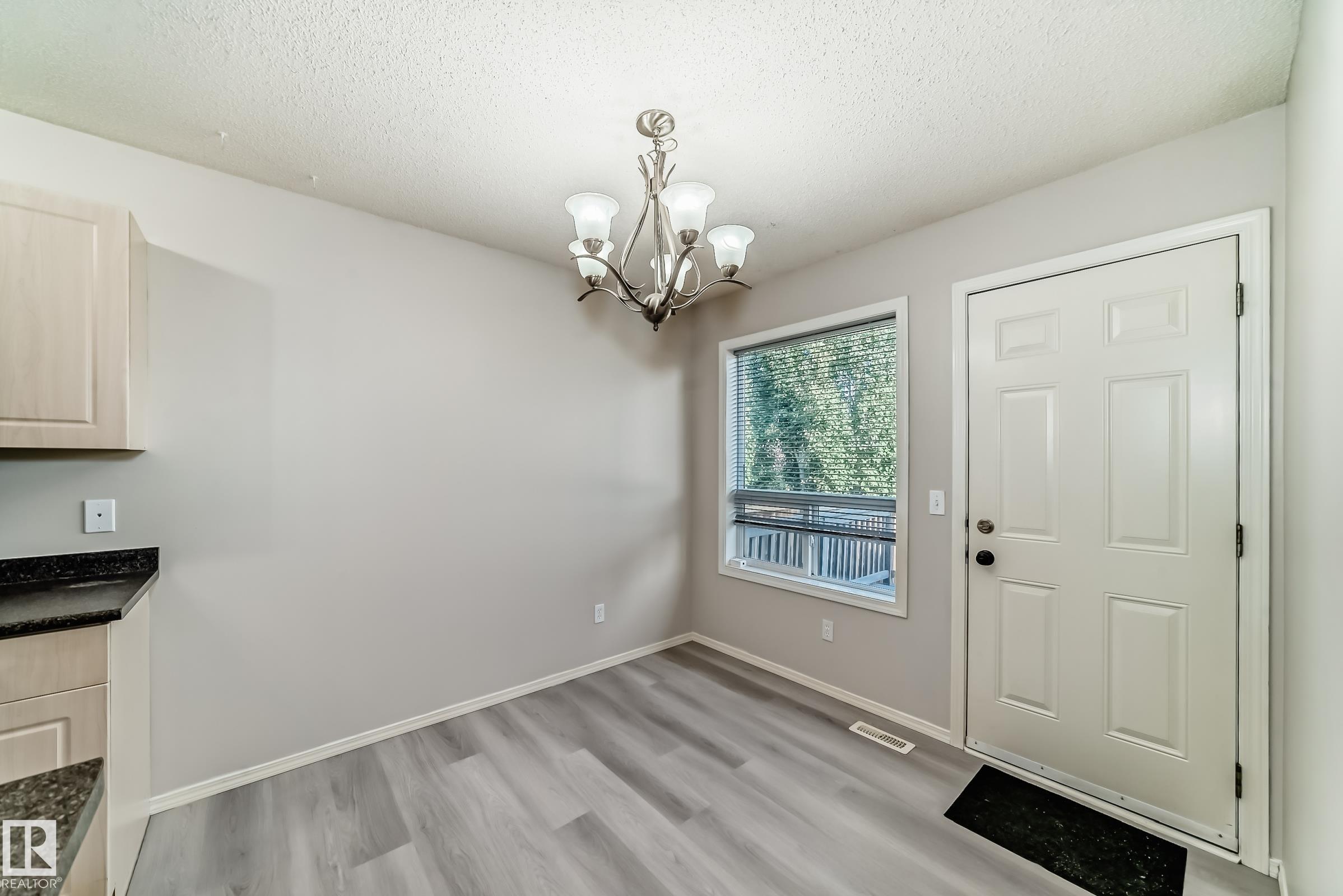 Photo 10 at 11 Graywood Terrace, Graybriar, Stony Plain