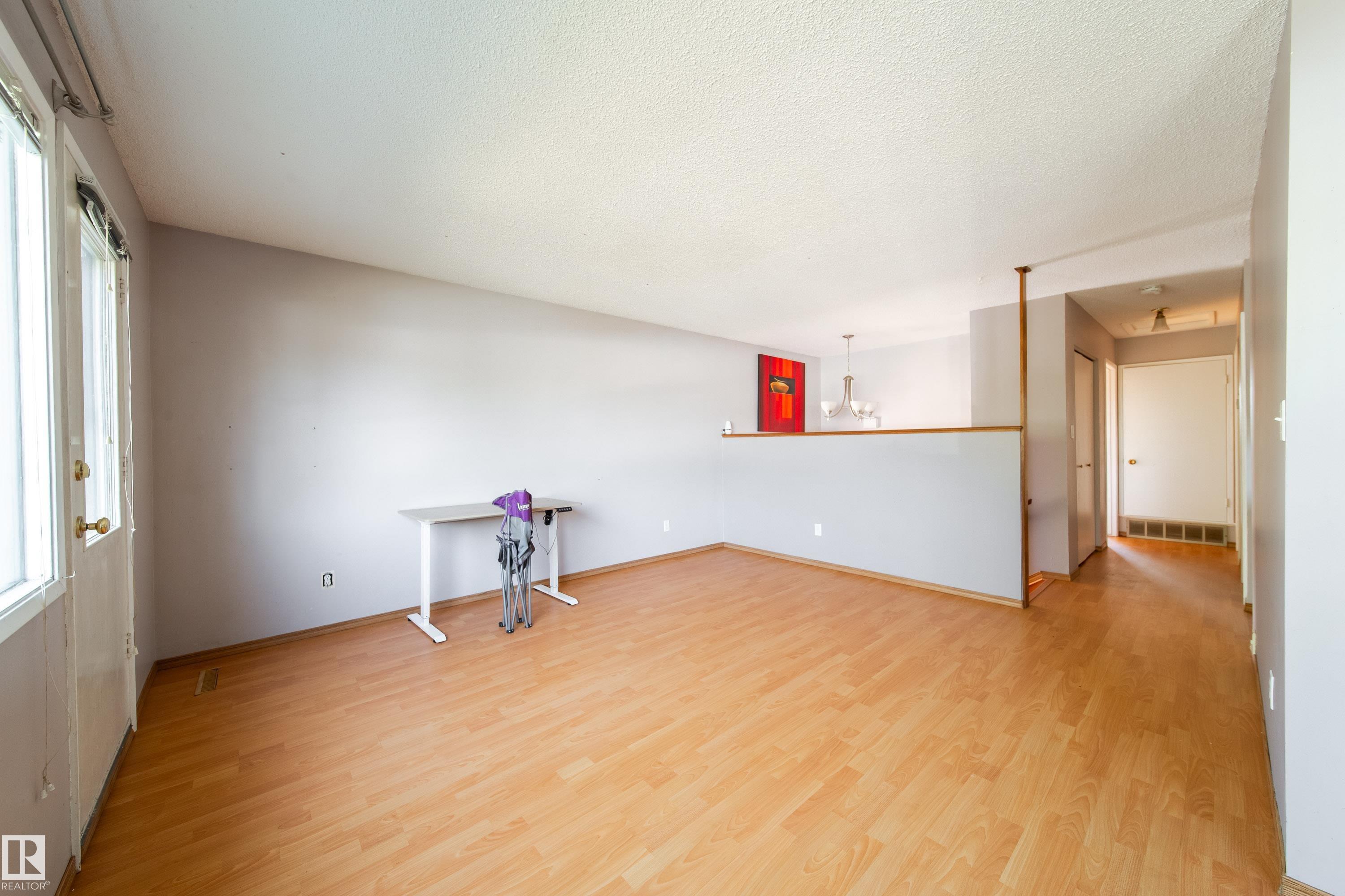 Photo 11 at 3119-3121 113 Avenue NW, Rundle Heights, Edmonton