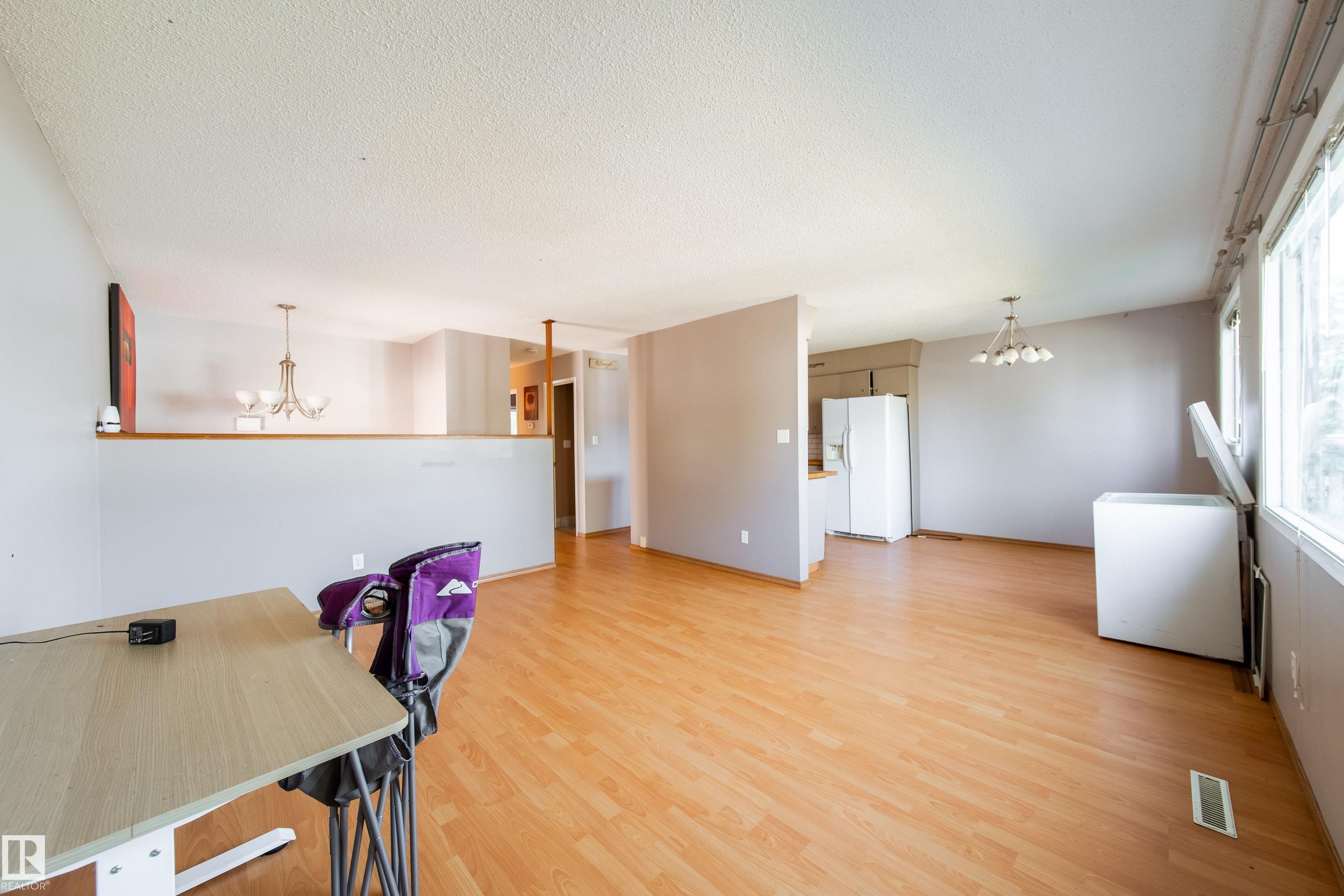 Photo 12 at 3119-3121 113 Avenue NW, Rundle Heights, Edmonton