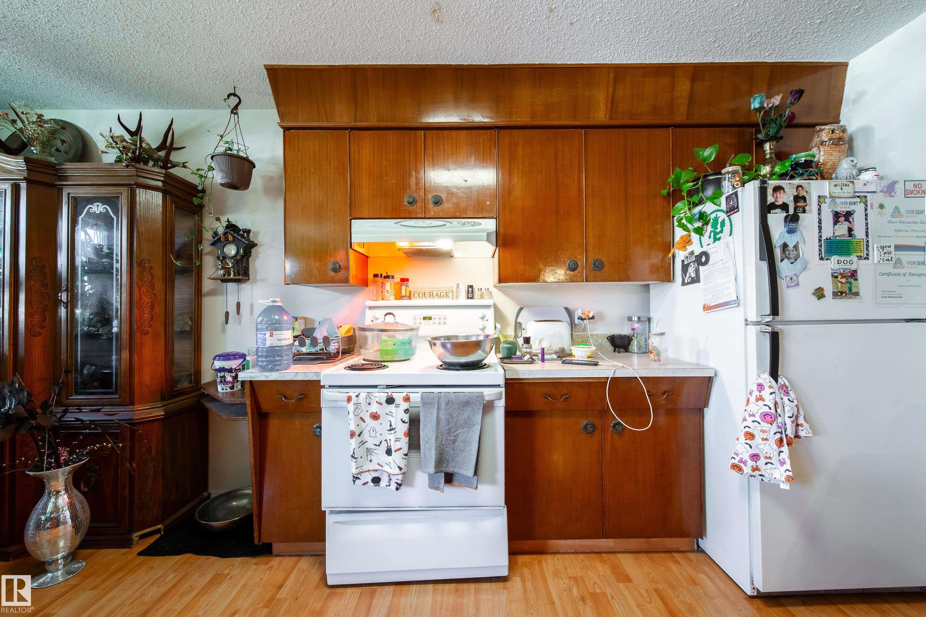 Photo 36 at 3119-3121 113 Avenue NW, Rundle Heights, Edmonton