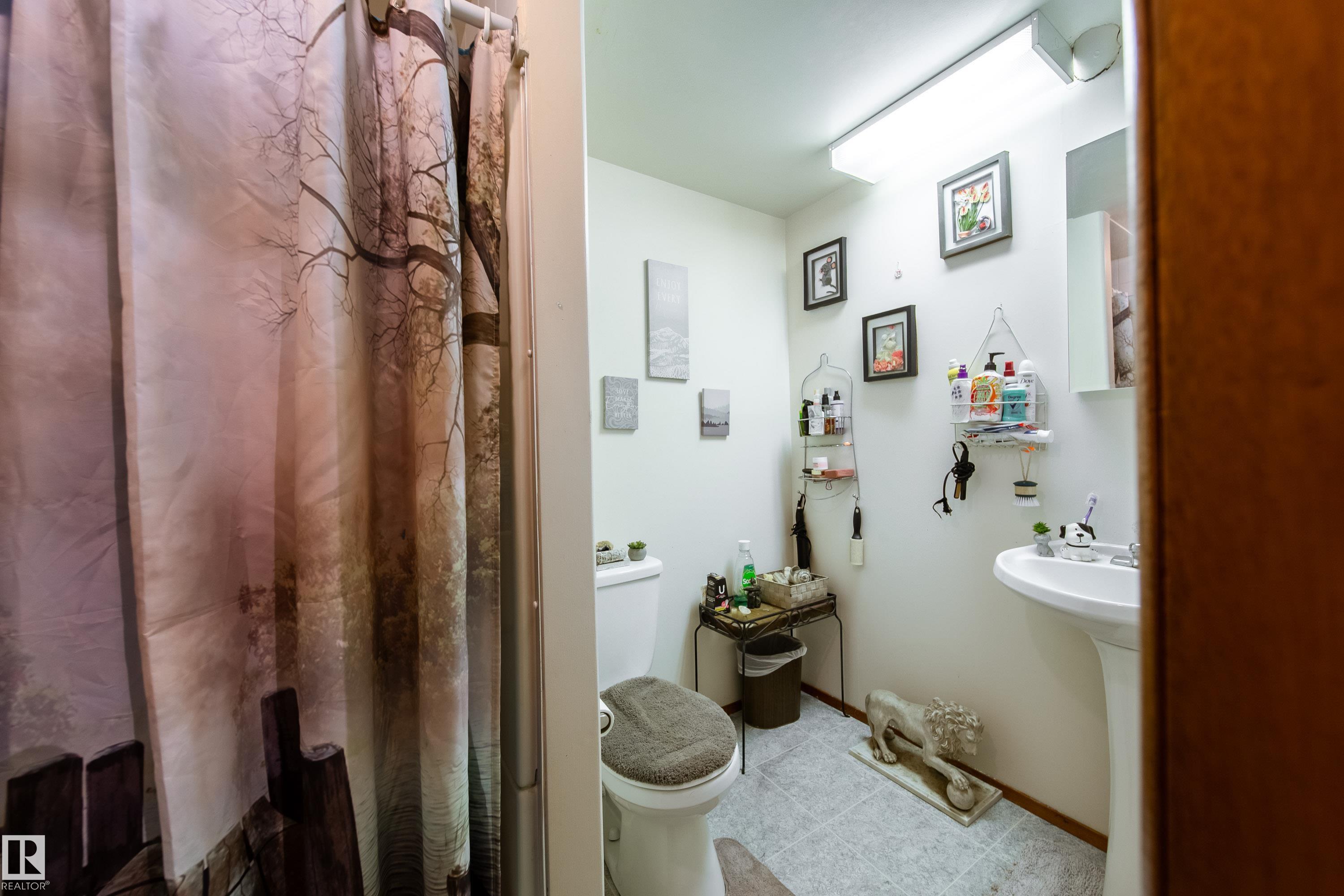 Photo 54 at 3119-3121 113 Avenue NW, Rundle Heights, Edmonton
