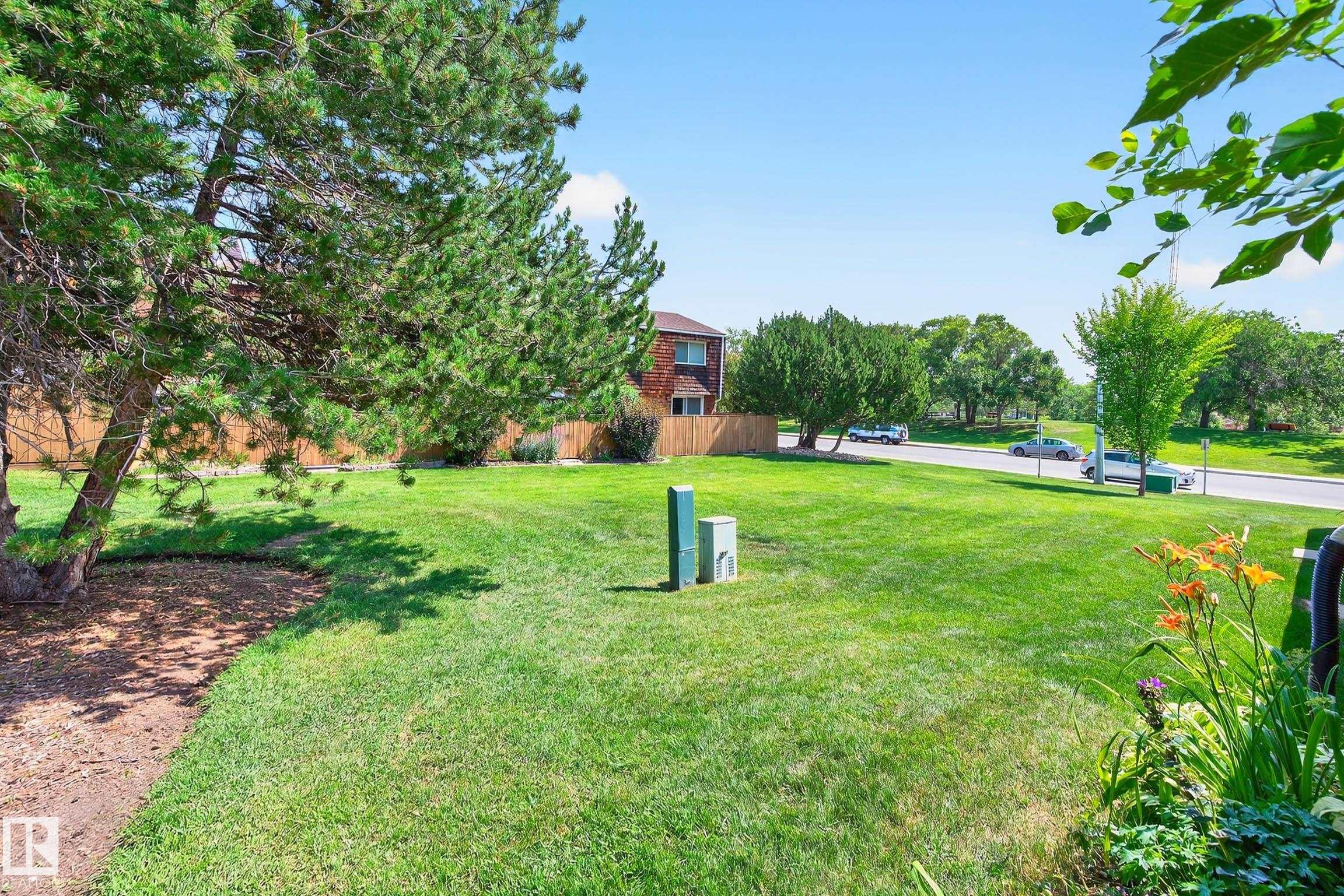 Photo 36 at 148 Great oaks, Broadmoor Estates, Sherwood Park