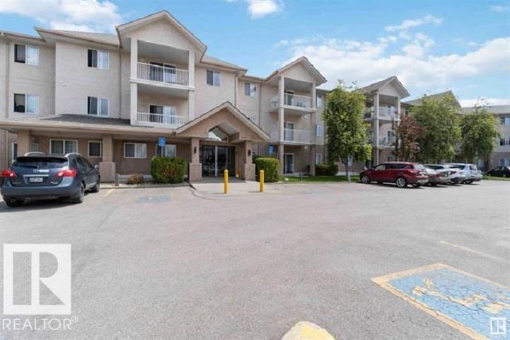 http://cdnparap120.paragonrels.com/ParagonImages/Property/p12/RAE/225371597/18/0/0/bcdda6c115ba80798a357426ef389a5b/1/1cee5990afae7ffcc9c616ca8138b67e/225371597-06EC662C-8A2A-47EE-B901-2B62C92FFB3B.JPG
