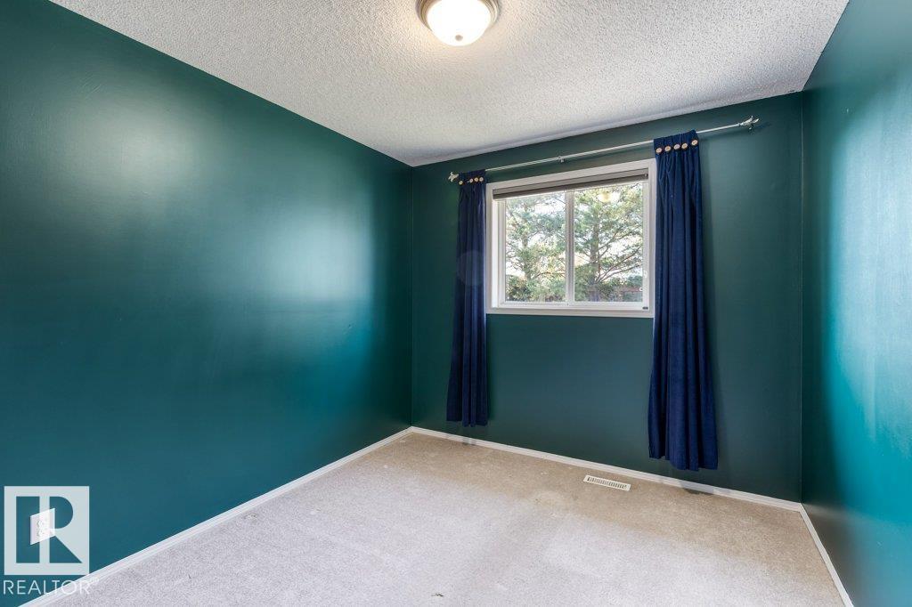 Photo 16 at 97 Dunfield Crescent, Deer Ridge, St. Albert