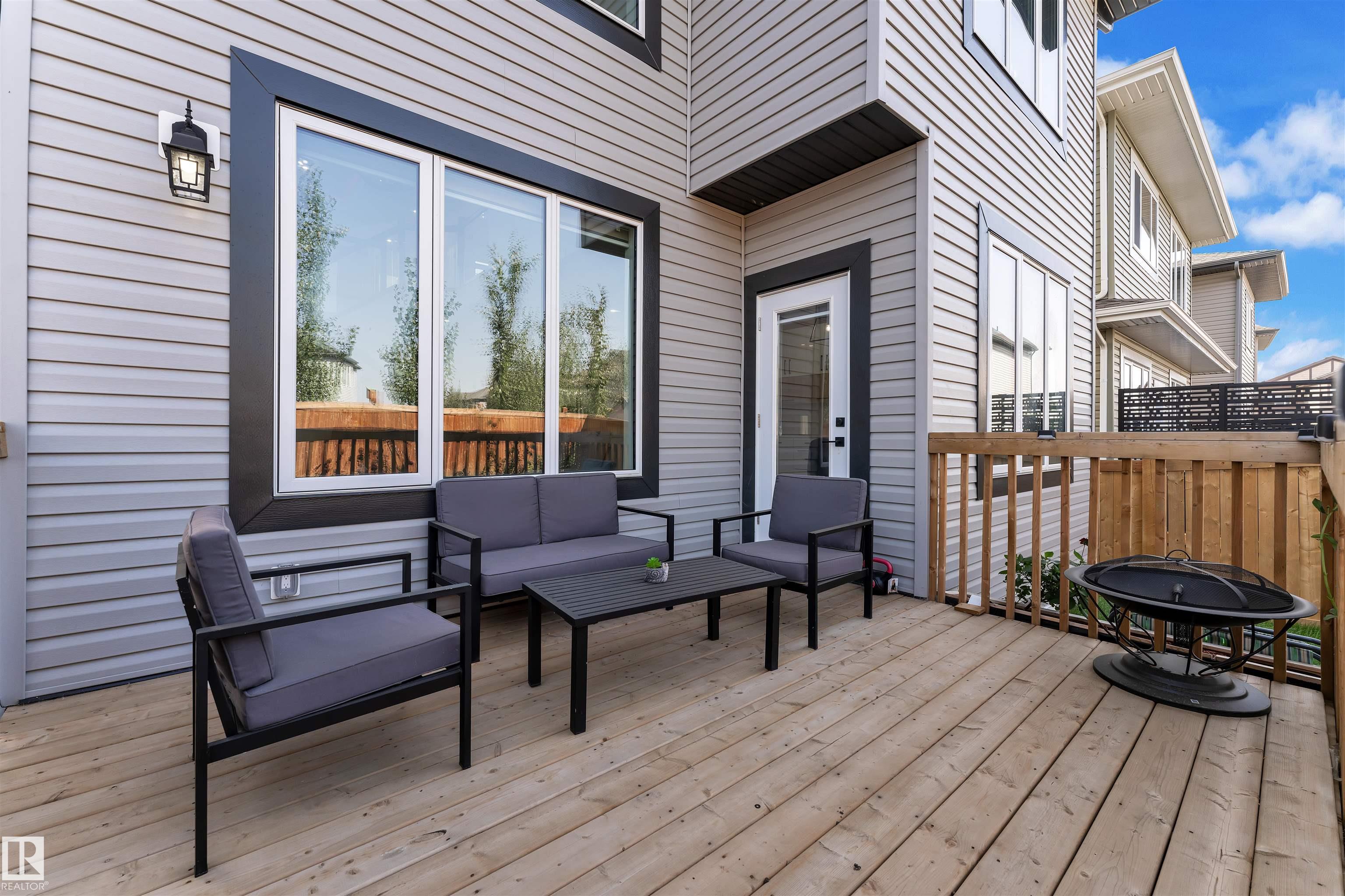 Photo 17 at 445 Roberts Crescent, Robinson, Leduc