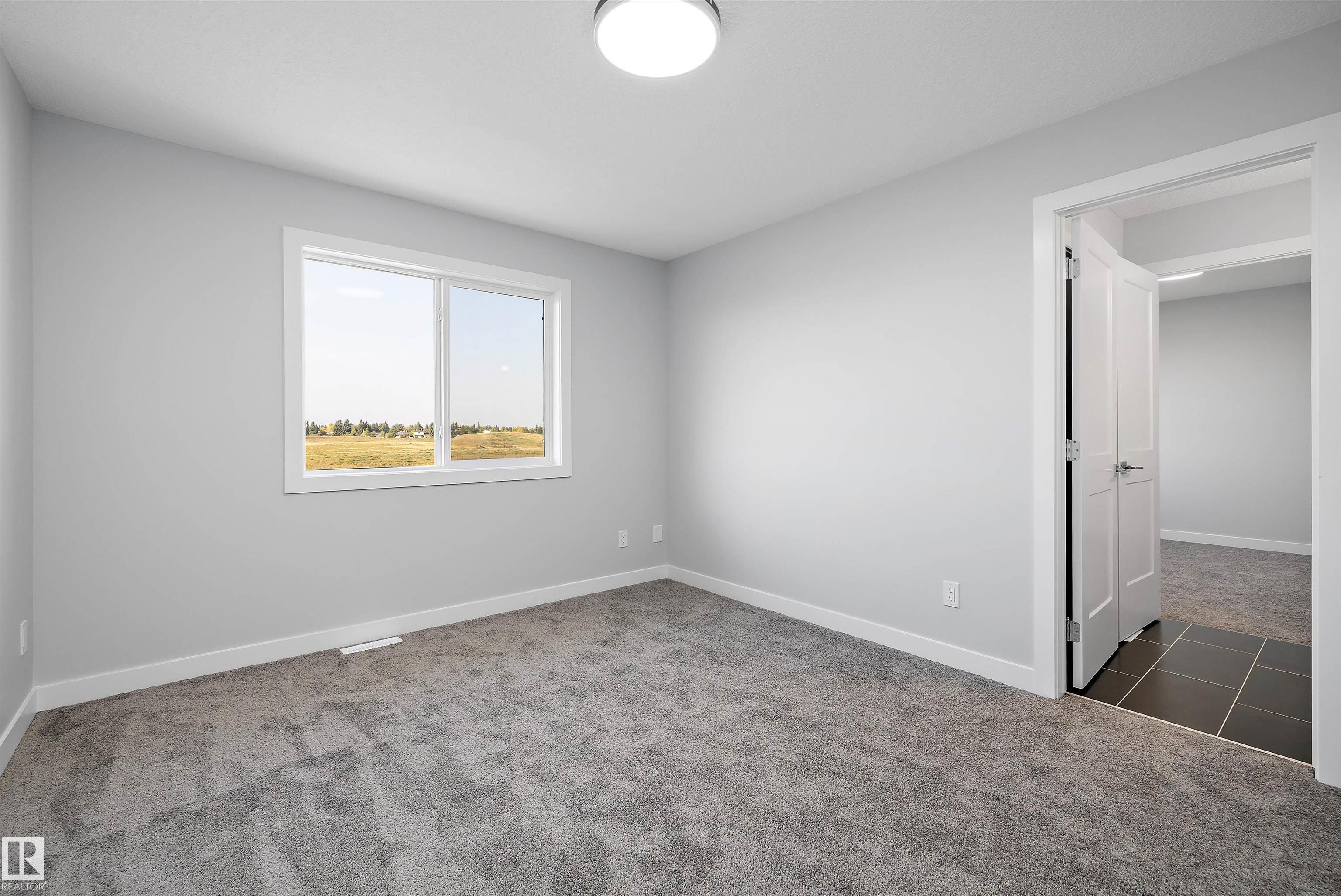 Photo 24 at 10238 92a Avenue, Morinville