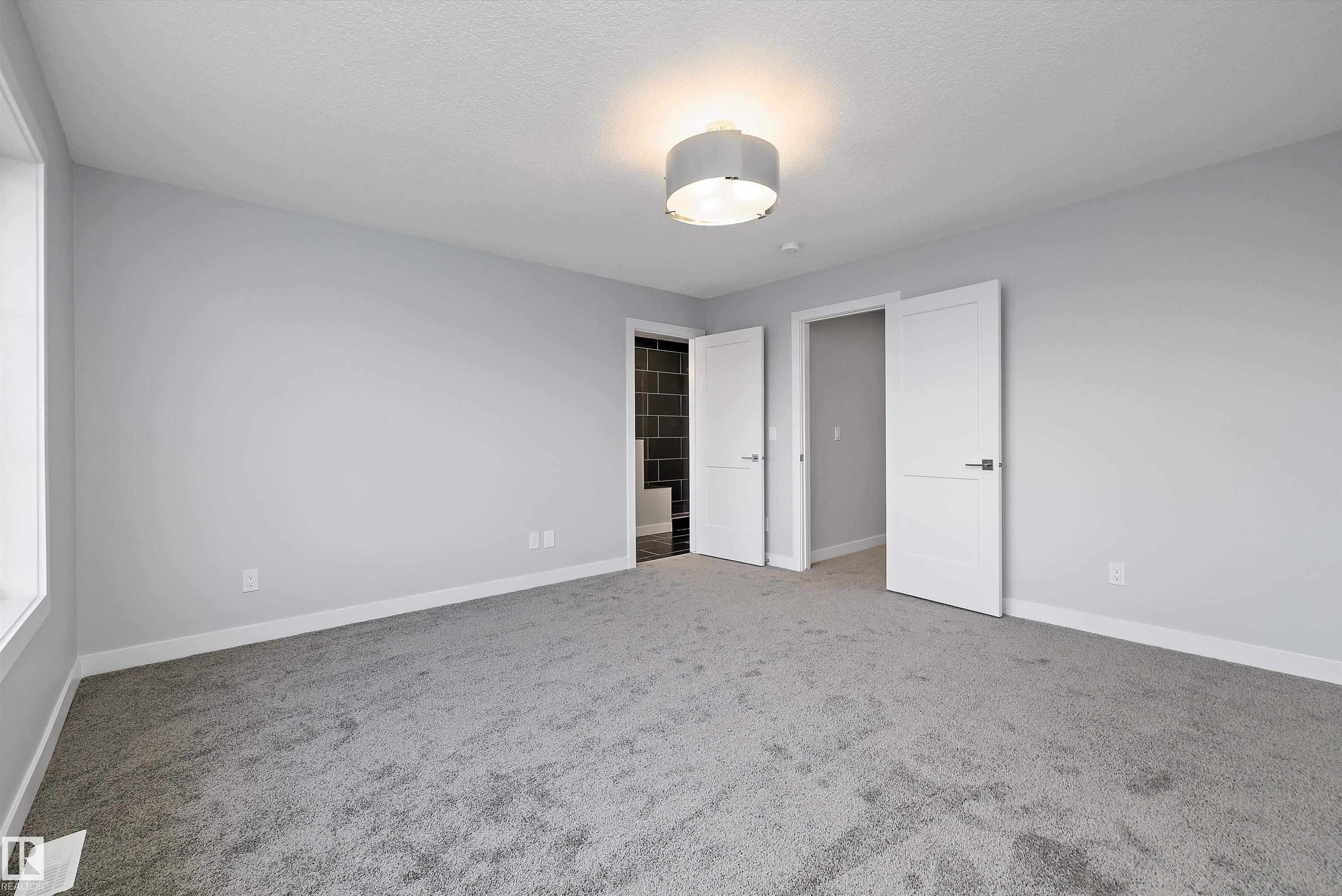 Photo 33 at 10238 92a Avenue, Morinville
