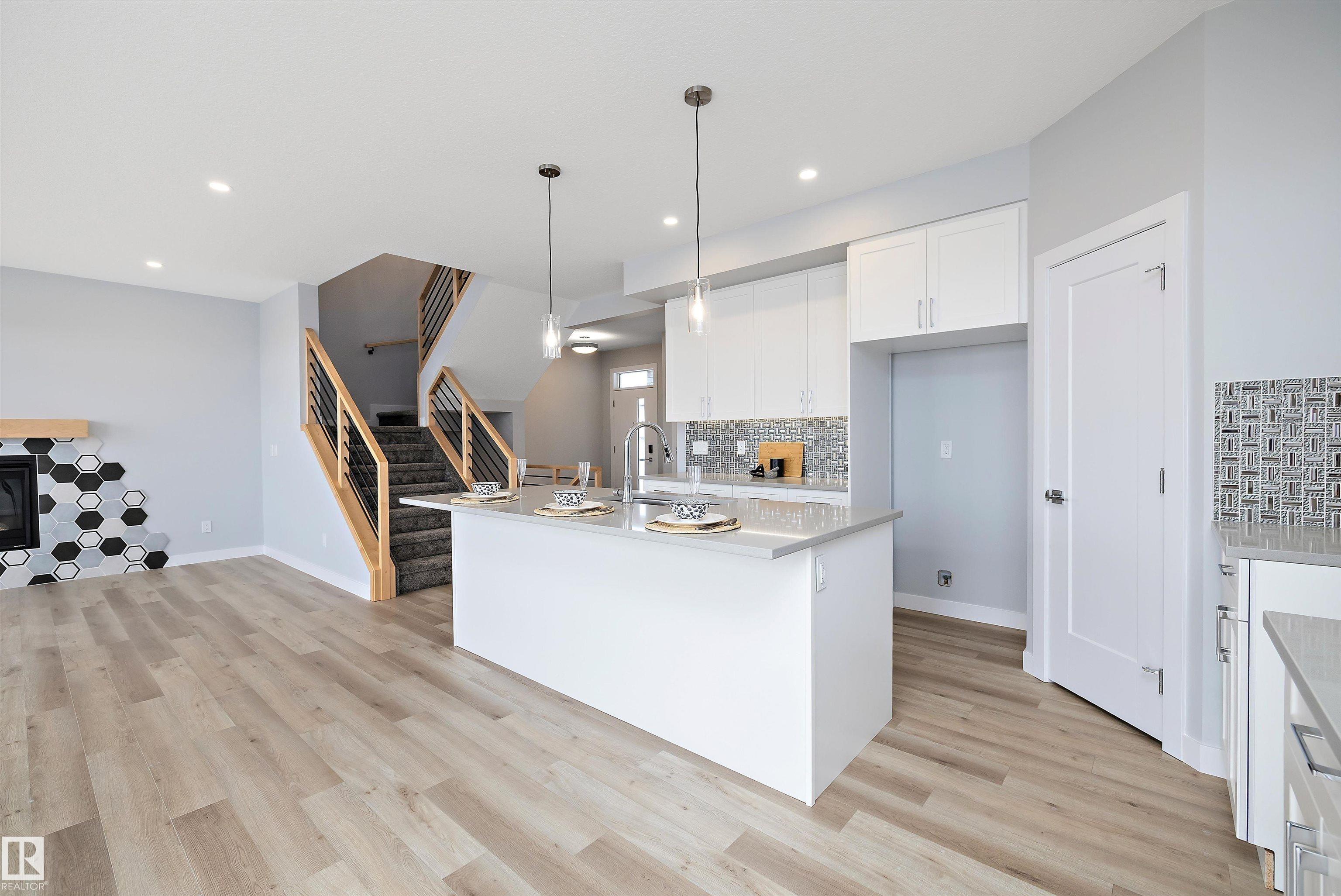 Photo 15 at 10214 92a Avenue, Morinville