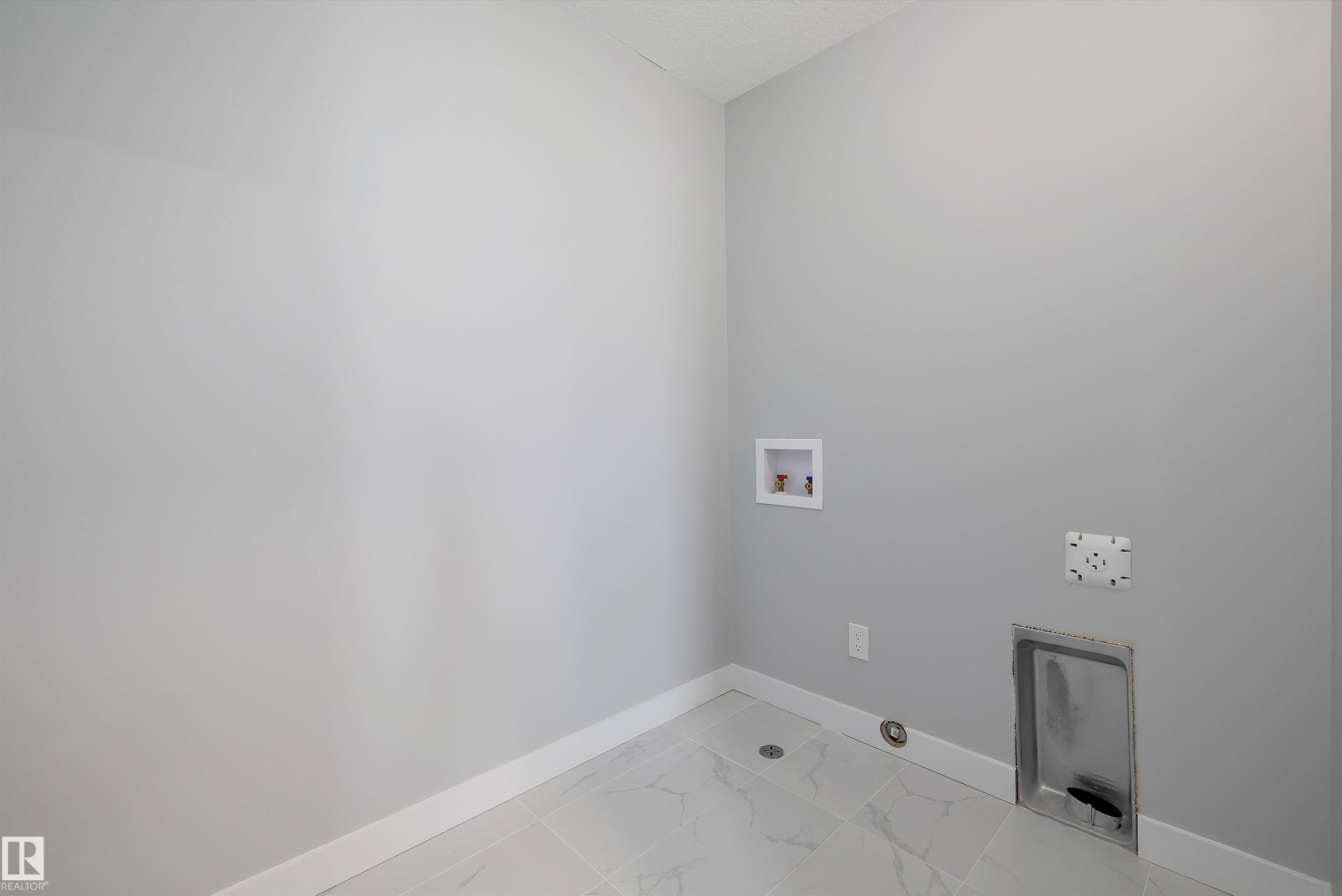 Photo 25 at 10214 92a Avenue, Morinville