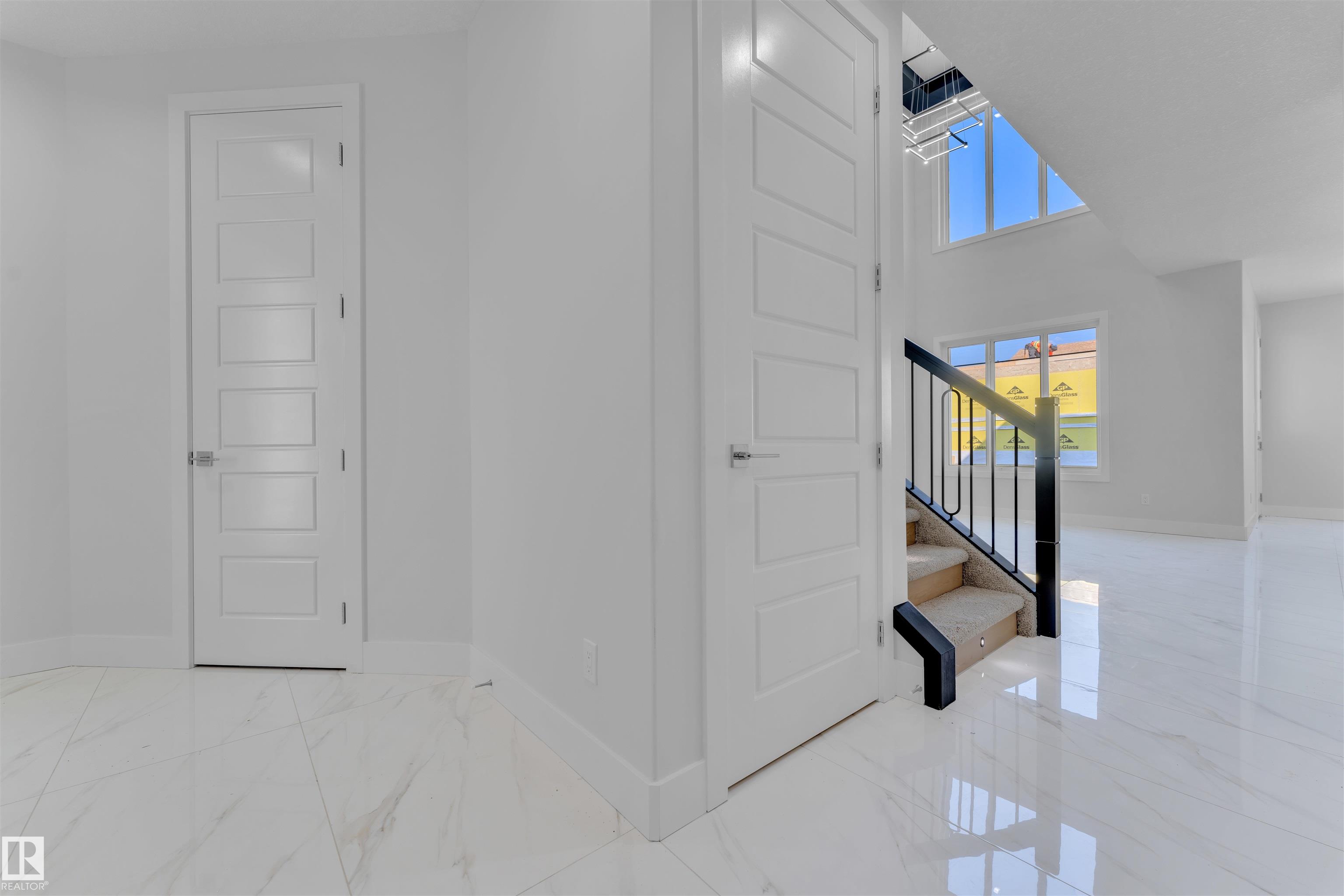 Photo 11 at 4319 36 Street, Triomphe Estates, Beaumont