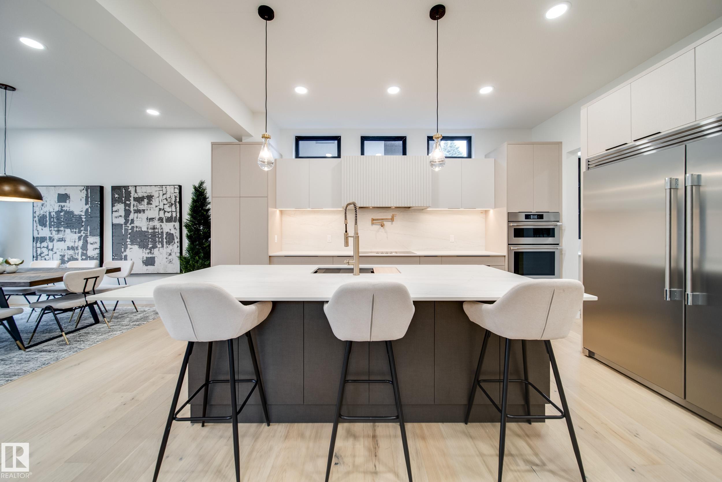 Photo 12 at 40A Valleyview Crescent NW, Parkview, Edmonton