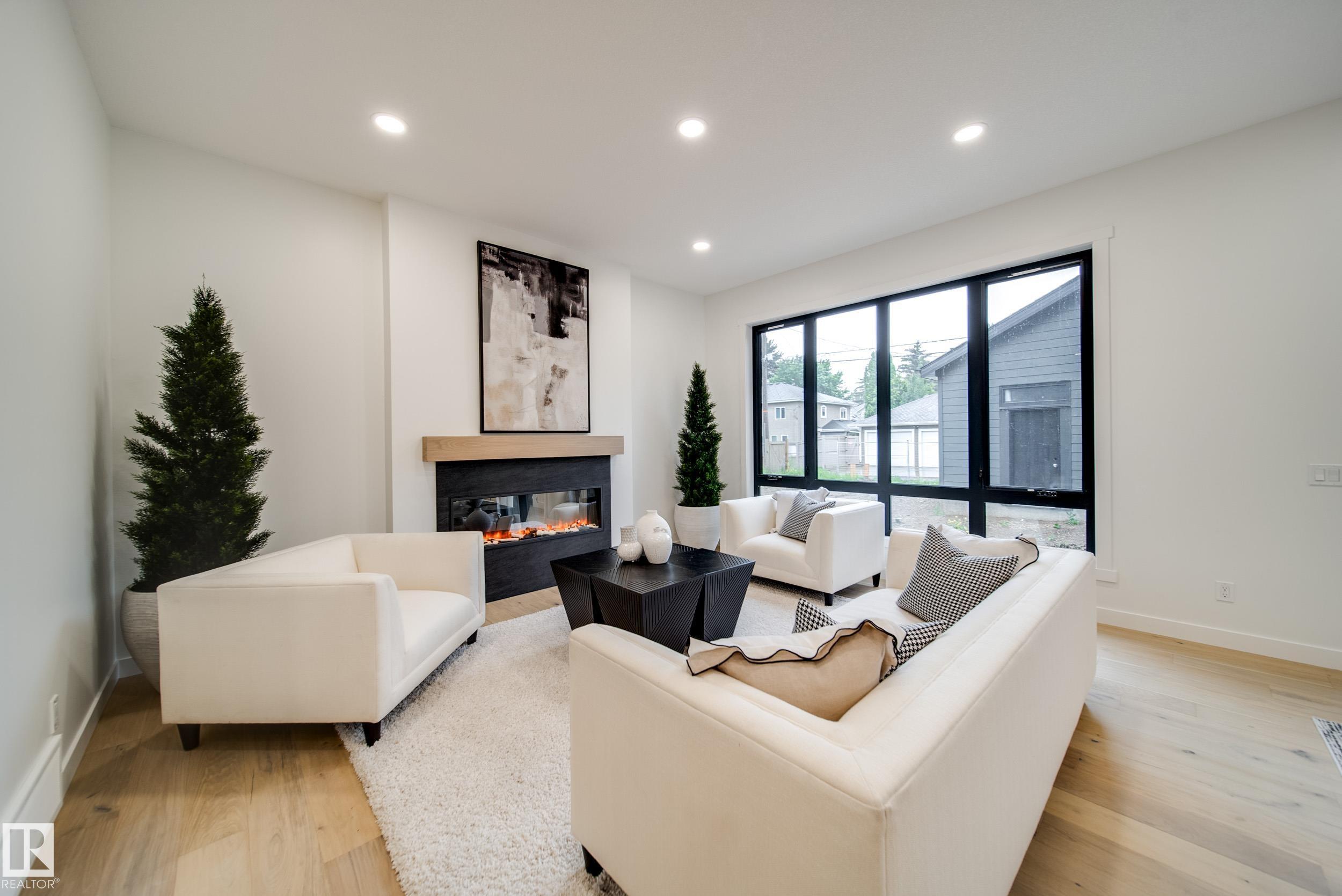 Photo 25 at 40A Valleyview Crescent NW, Parkview, Edmonton