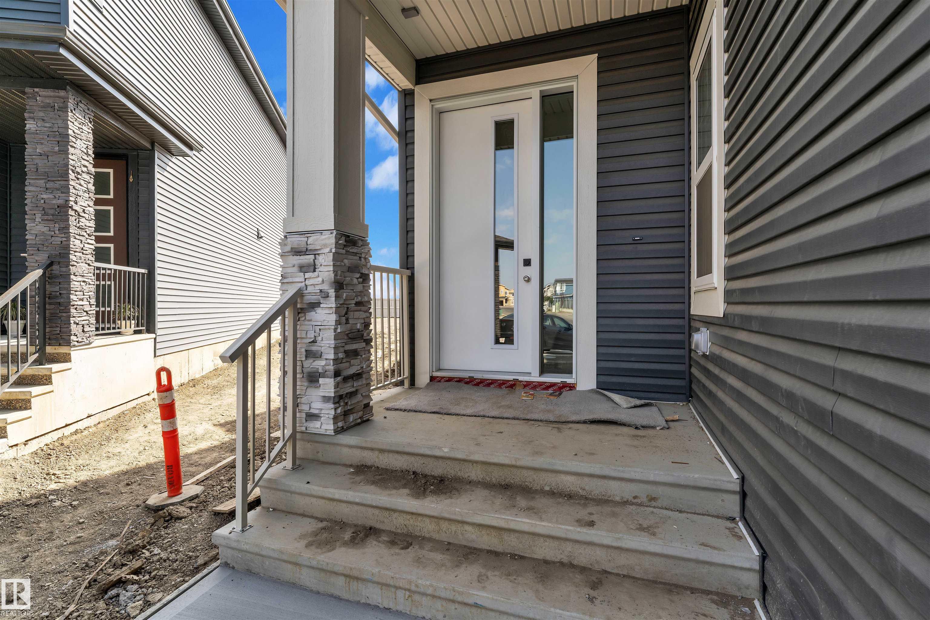 Photo 6 at 3503 42 Avenue, Triomphe Estates, Beaumont