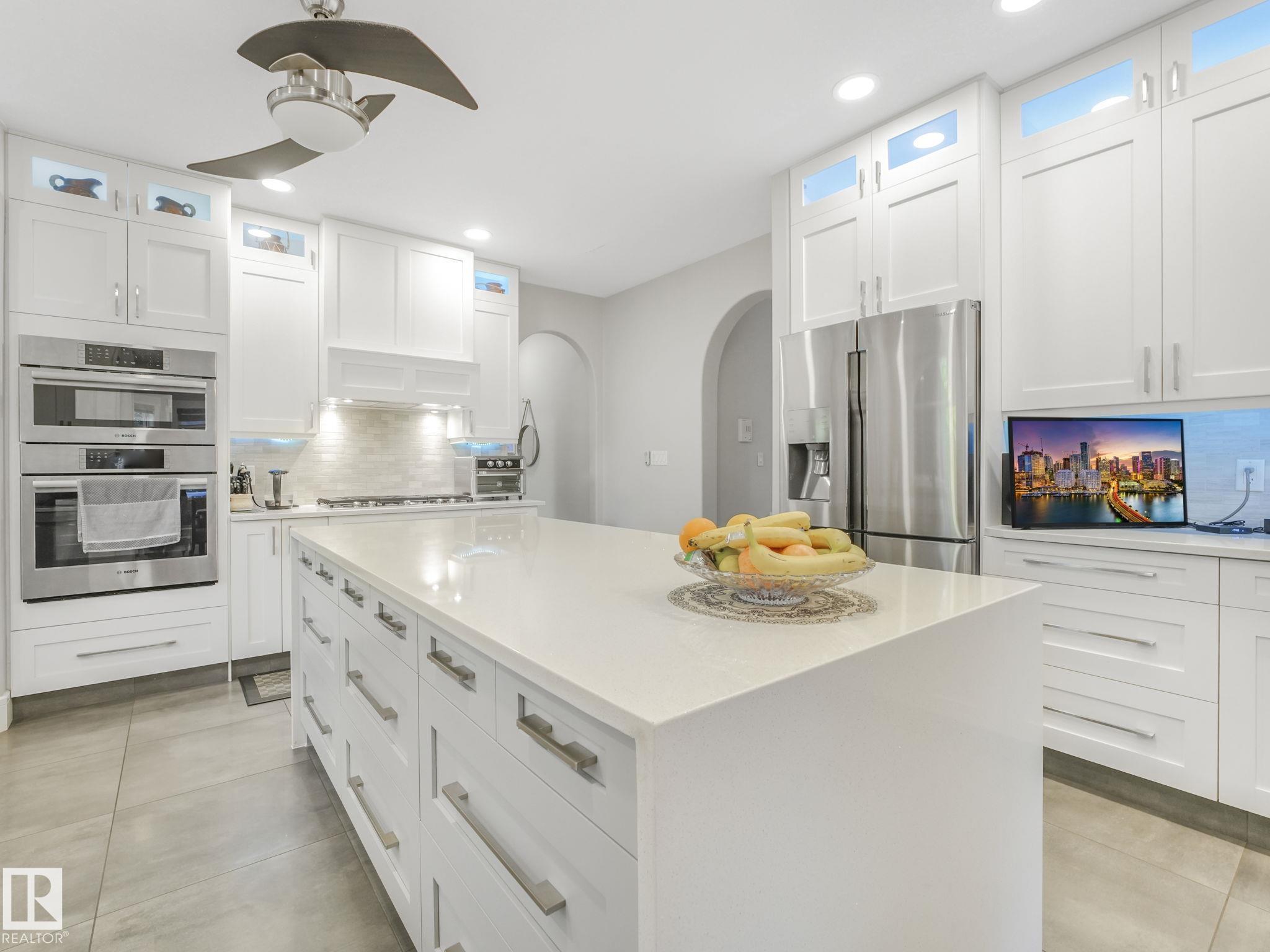 Photo 20 at 536 Estate Drive, Estates of Sherwood, Sherwood Park