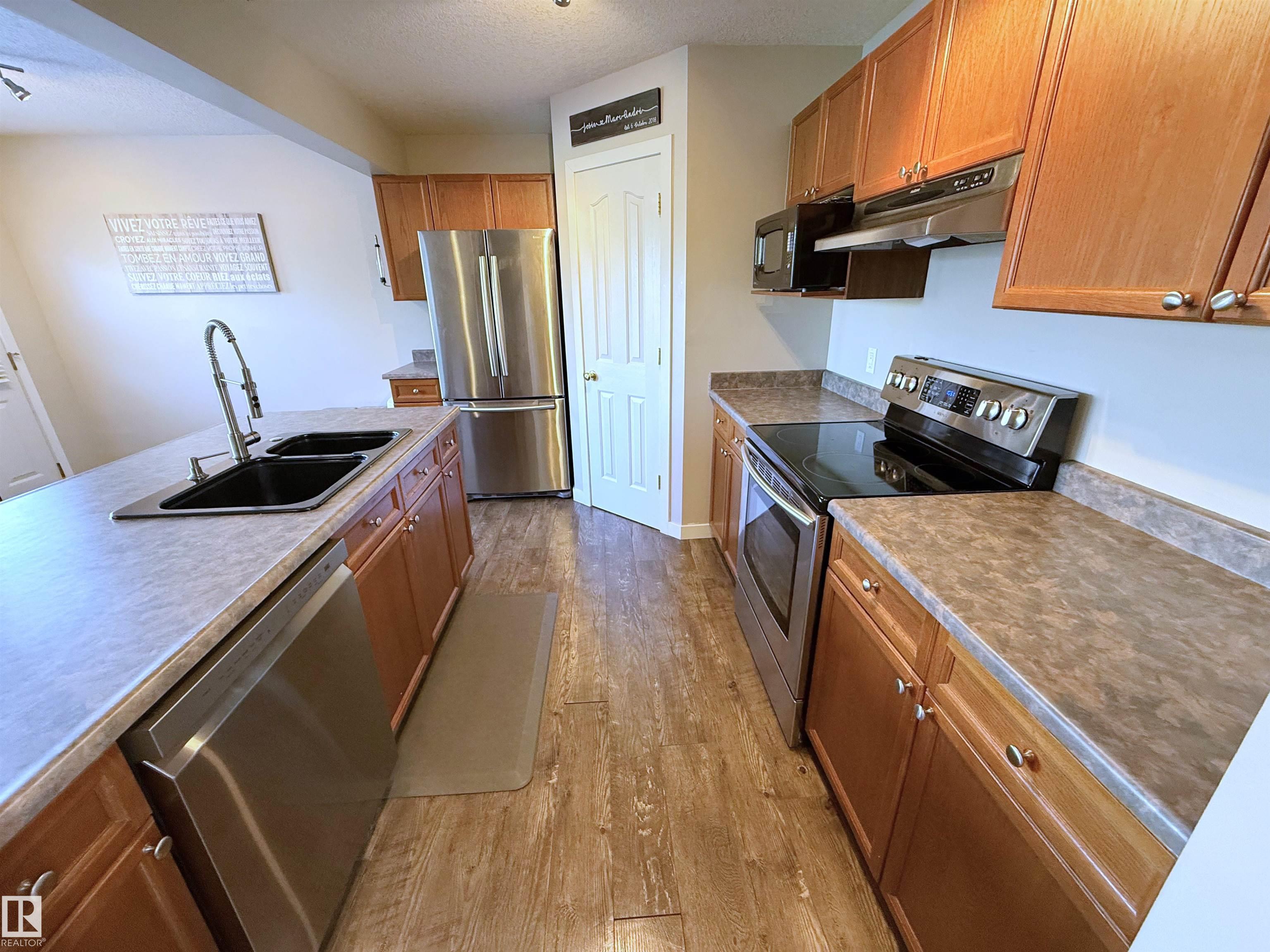 Photo 12 at 2 Westerra Close, Westerra, Stony Plain