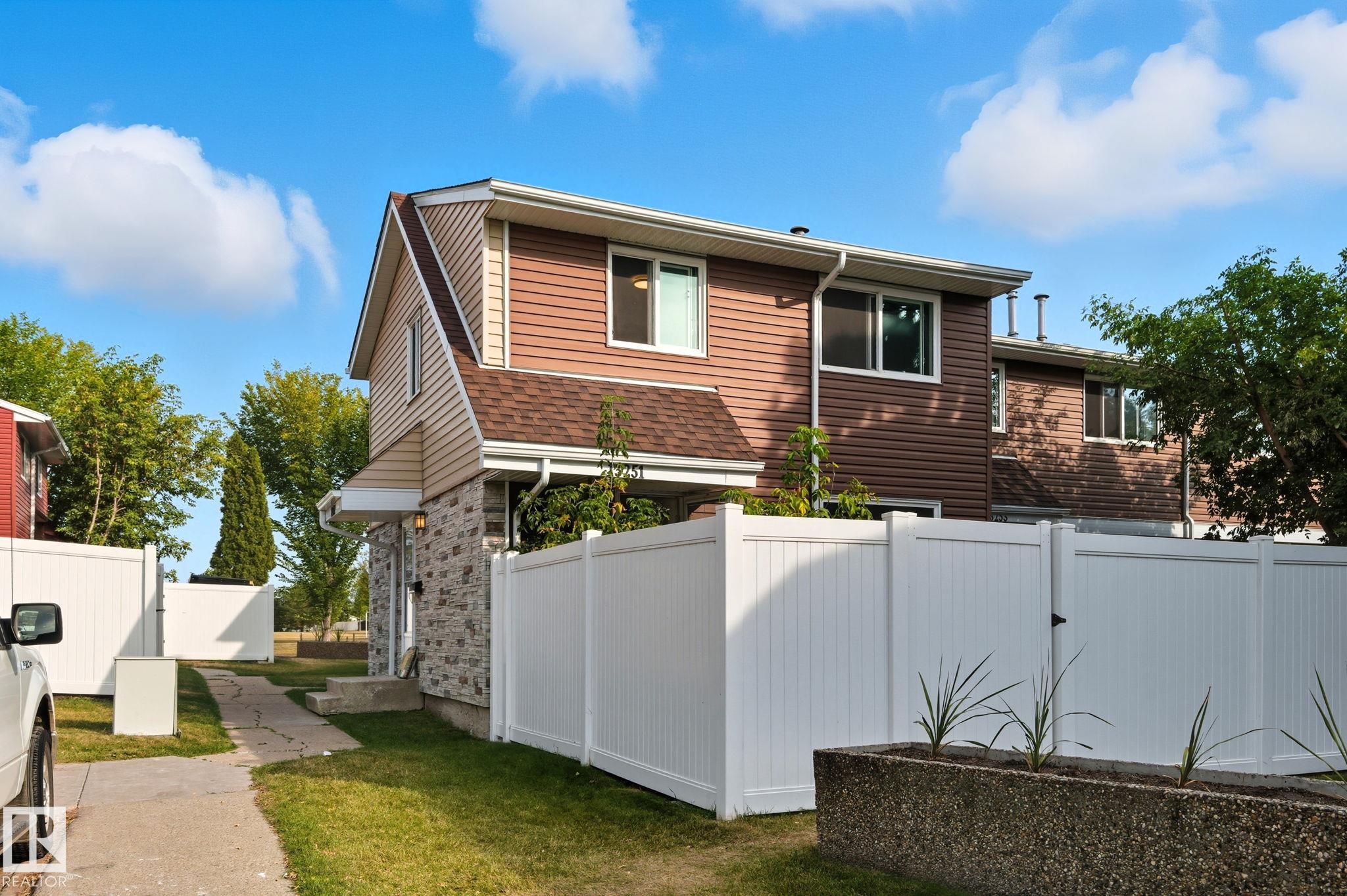 13251 47 Street NW, Sifton Park, Edmonton 
