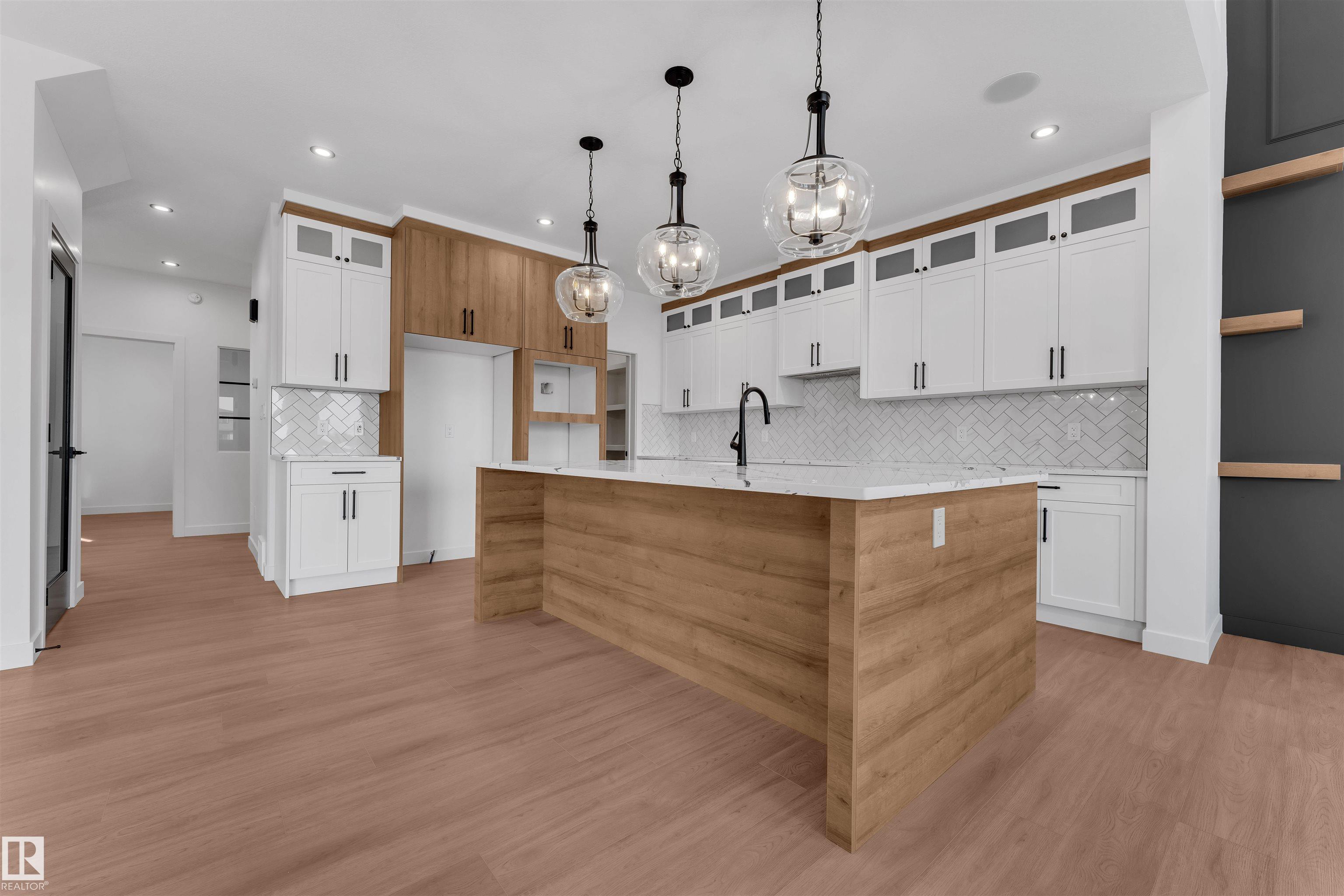 Photo 11 at 30 Tilia Place, Tonewood, Spruce Grove