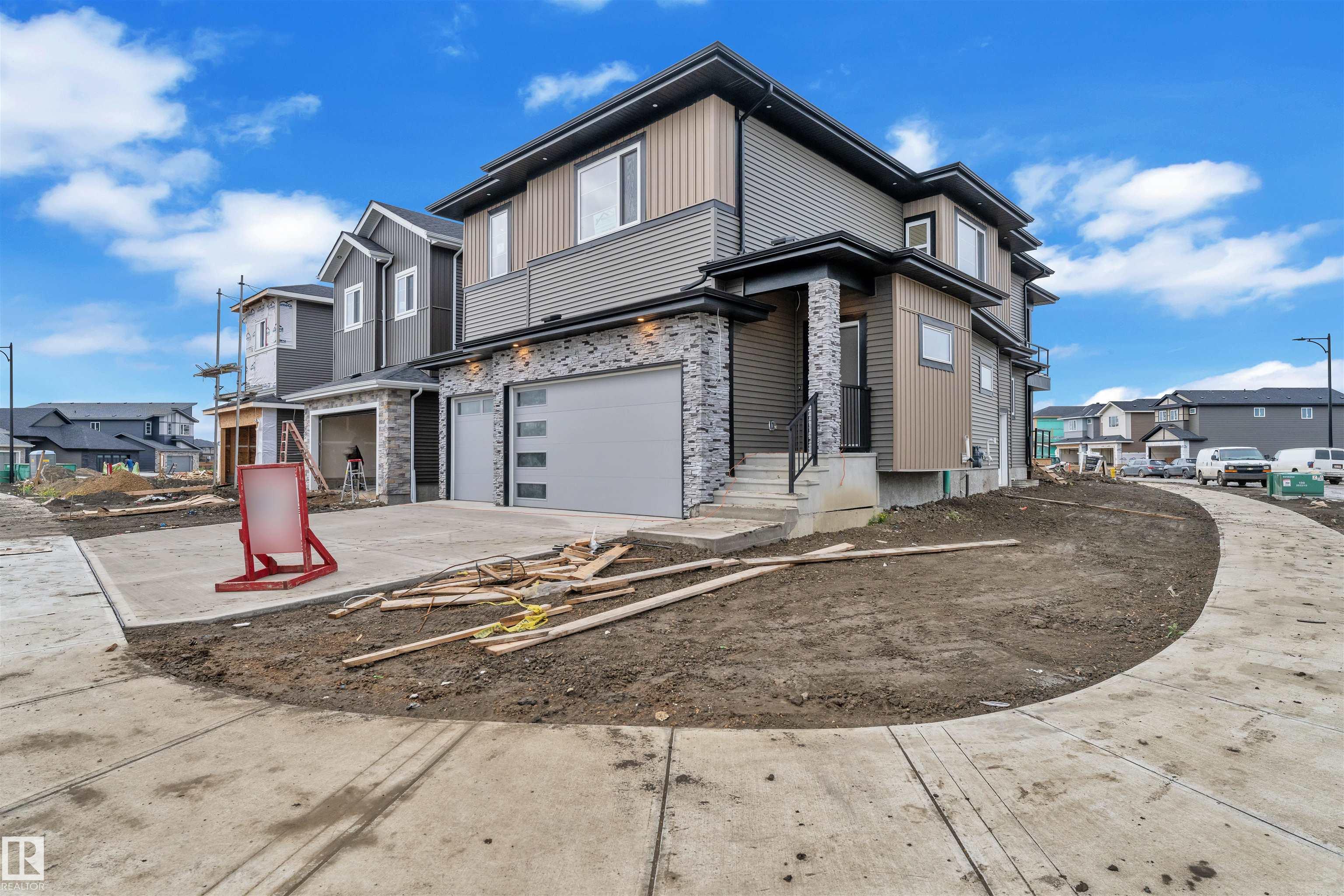 Photo 2 at 27 Eldridge point(e), Erin Ridge North, St. Albert