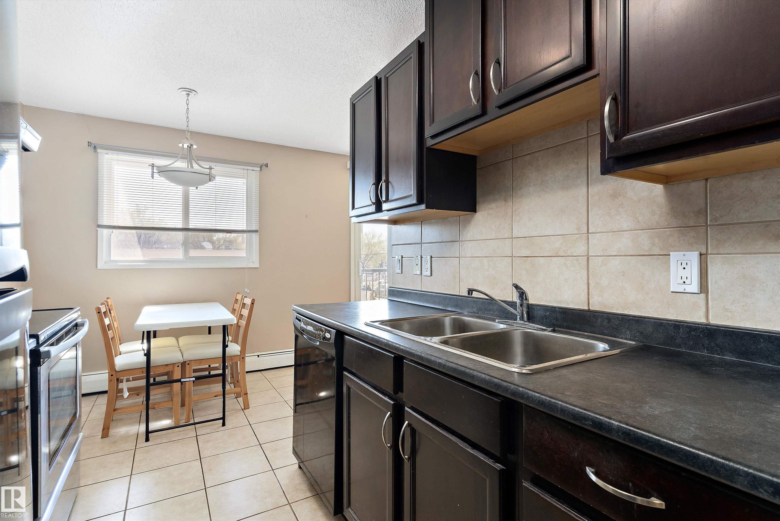 Photo 4 at 303 - 10149 83 Avenue NW, Strathcona, Edmonton
