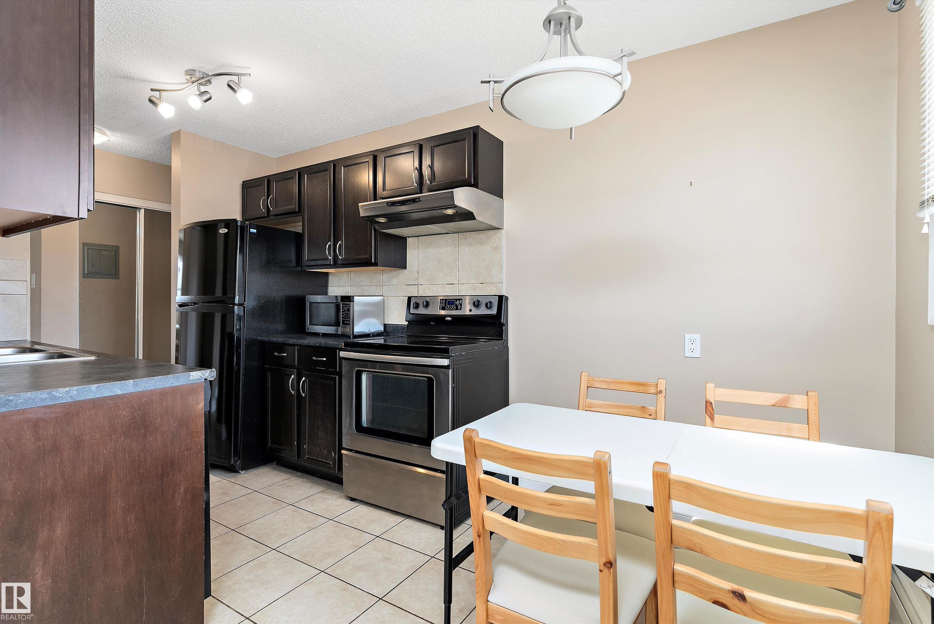 Photo 9 at 303 - 10149 83 Avenue NW, Strathcona, Edmonton