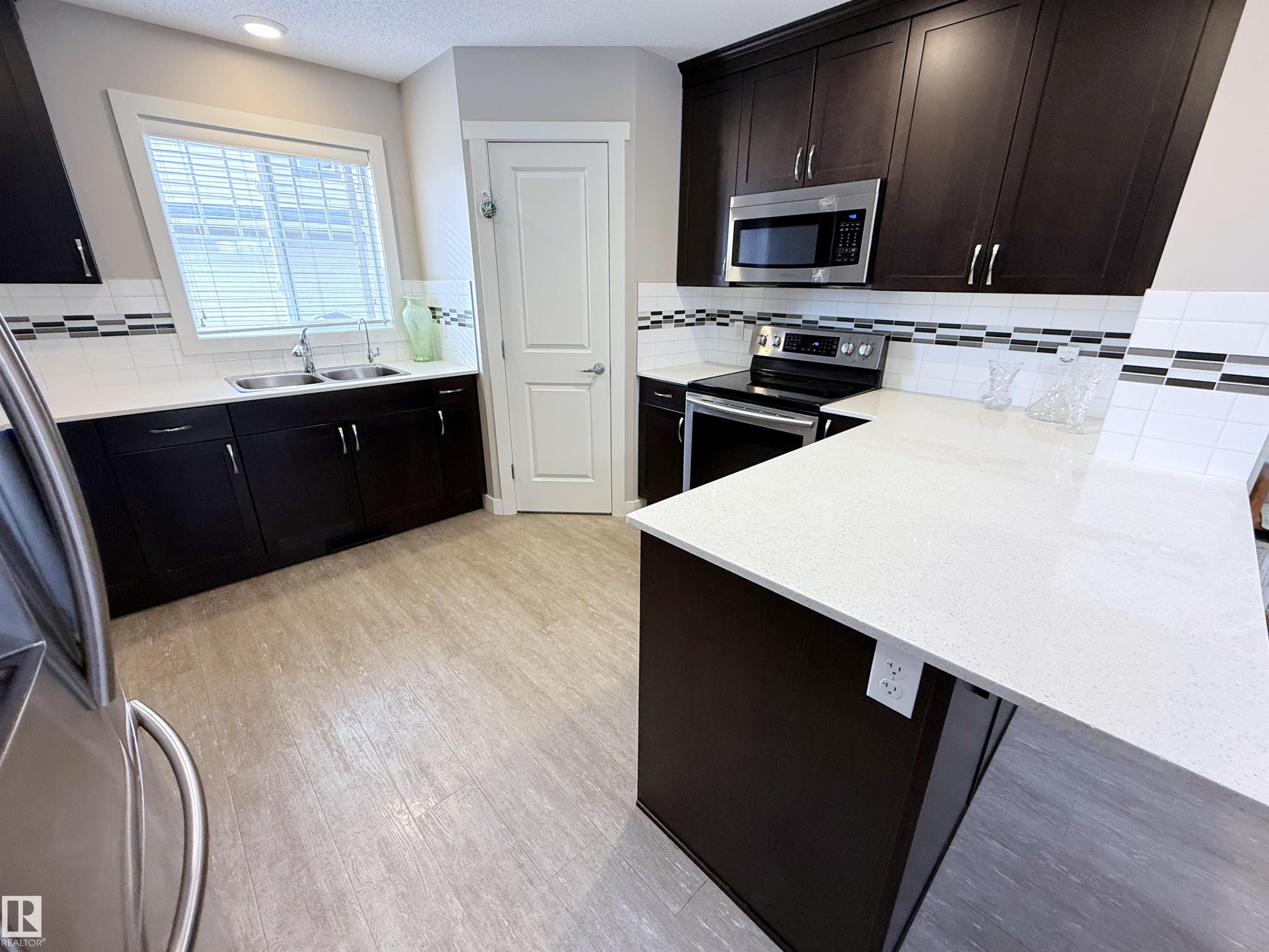 Photo 13 at 41 - 50 Mclaughlin Drive, McLaughlin, Spruce Grove