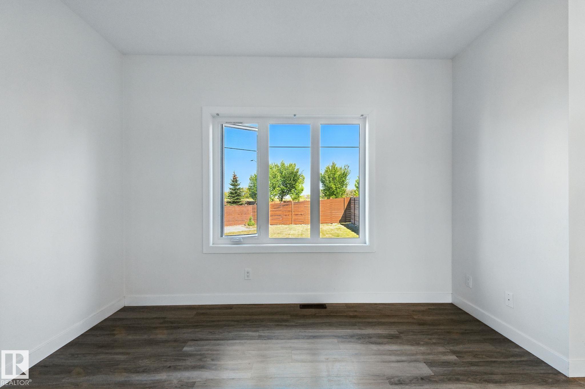 Photo 15 at 60 James Crescent, Jensen Lakes, St. Albert