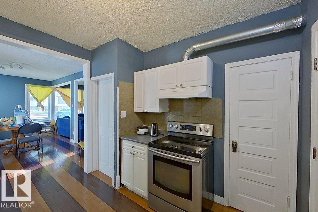 Photo 3 at 10722 106 Street NW, Central Mcdougall, Edmonton