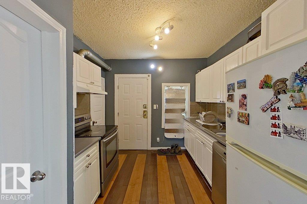 Photo 4 at 10722 106 Street NW, Central Mcdougall, Edmonton