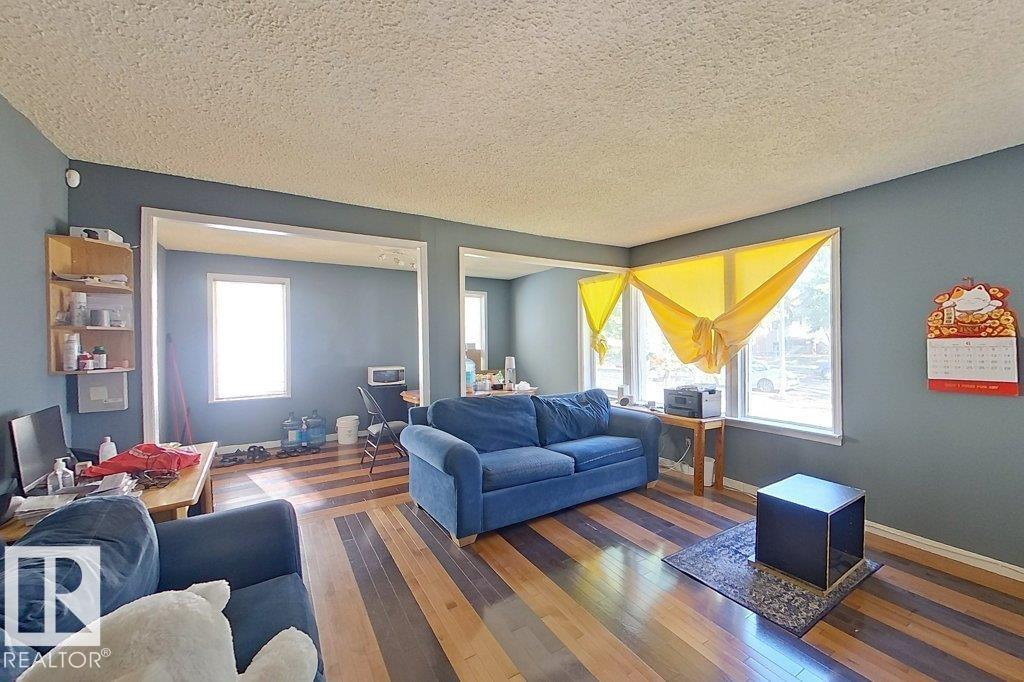 Photo 10 at 10722 106 Street NW, Central Mcdougall, Edmonton