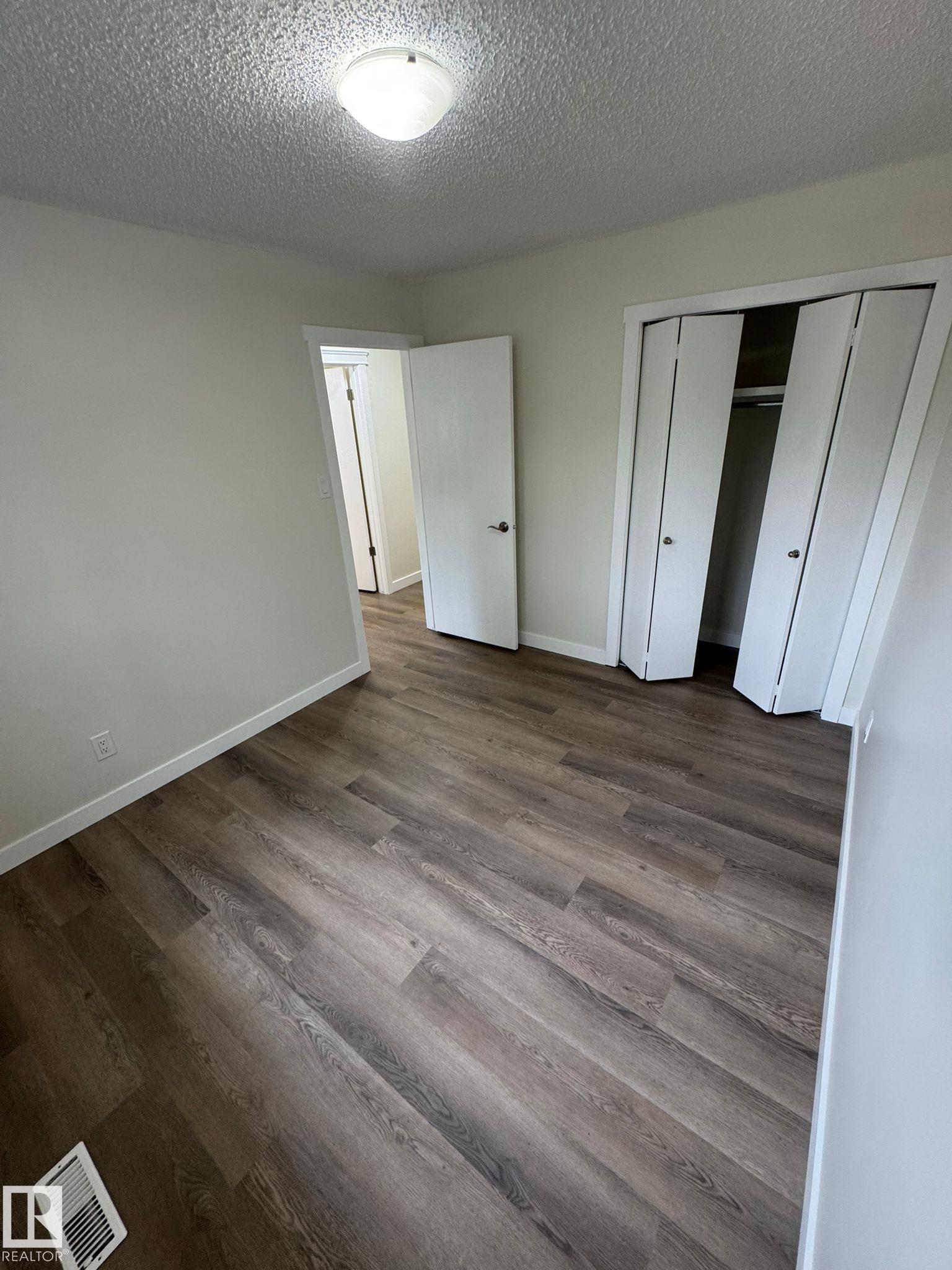 Photo 13 at 12011 95a Street NW, Alberta Avenue, Edmonton