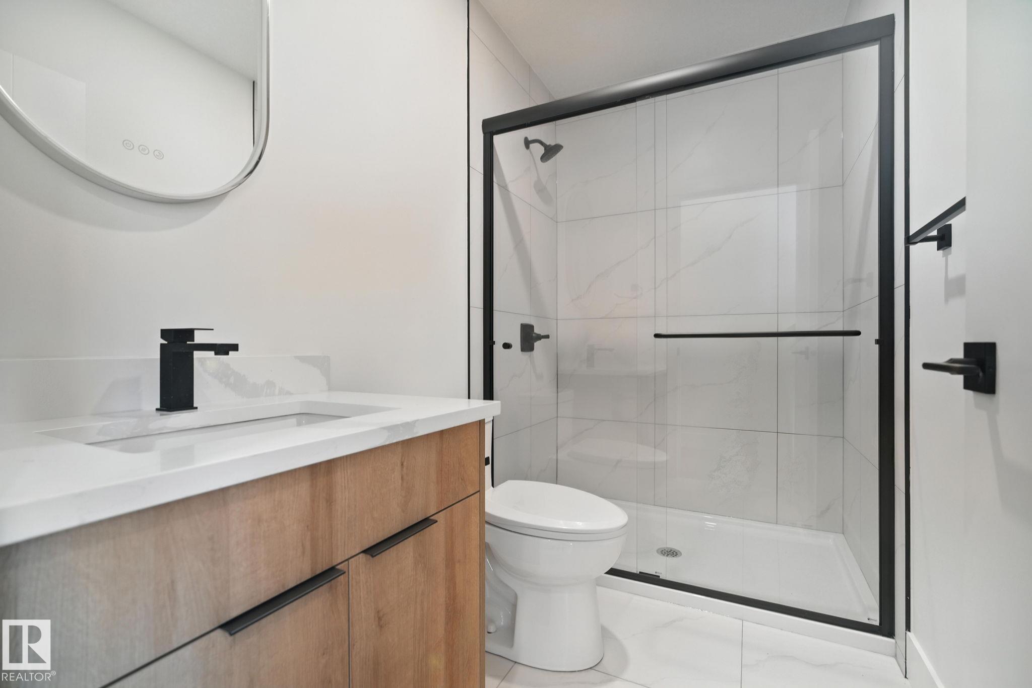 Photo 15 at 1135 Gyrfalcon Crescent NW, Hawks Ridge, Edmonton