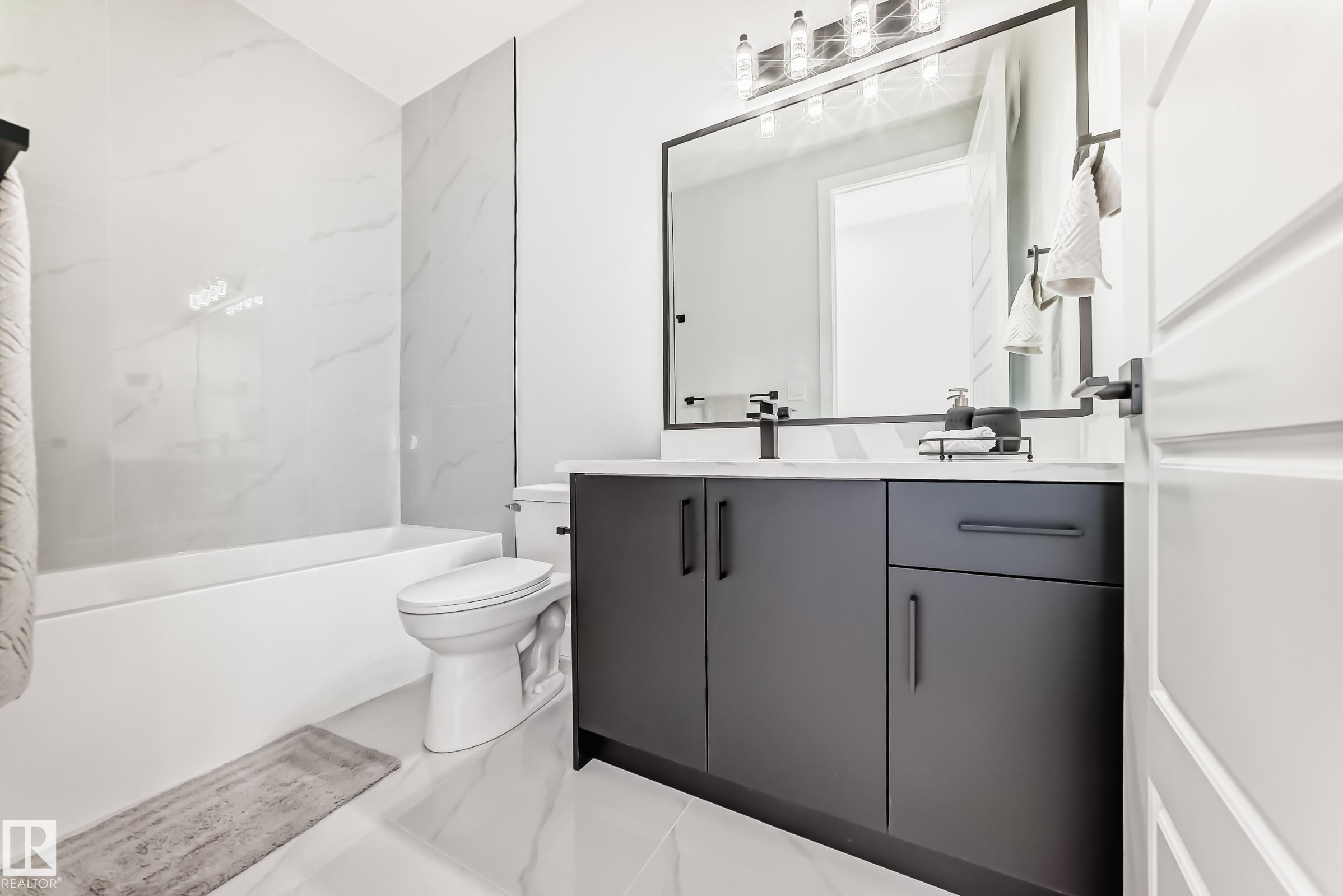 Photo 32 at 4 Edgefield Way, Erin Ridge North, St. Albert