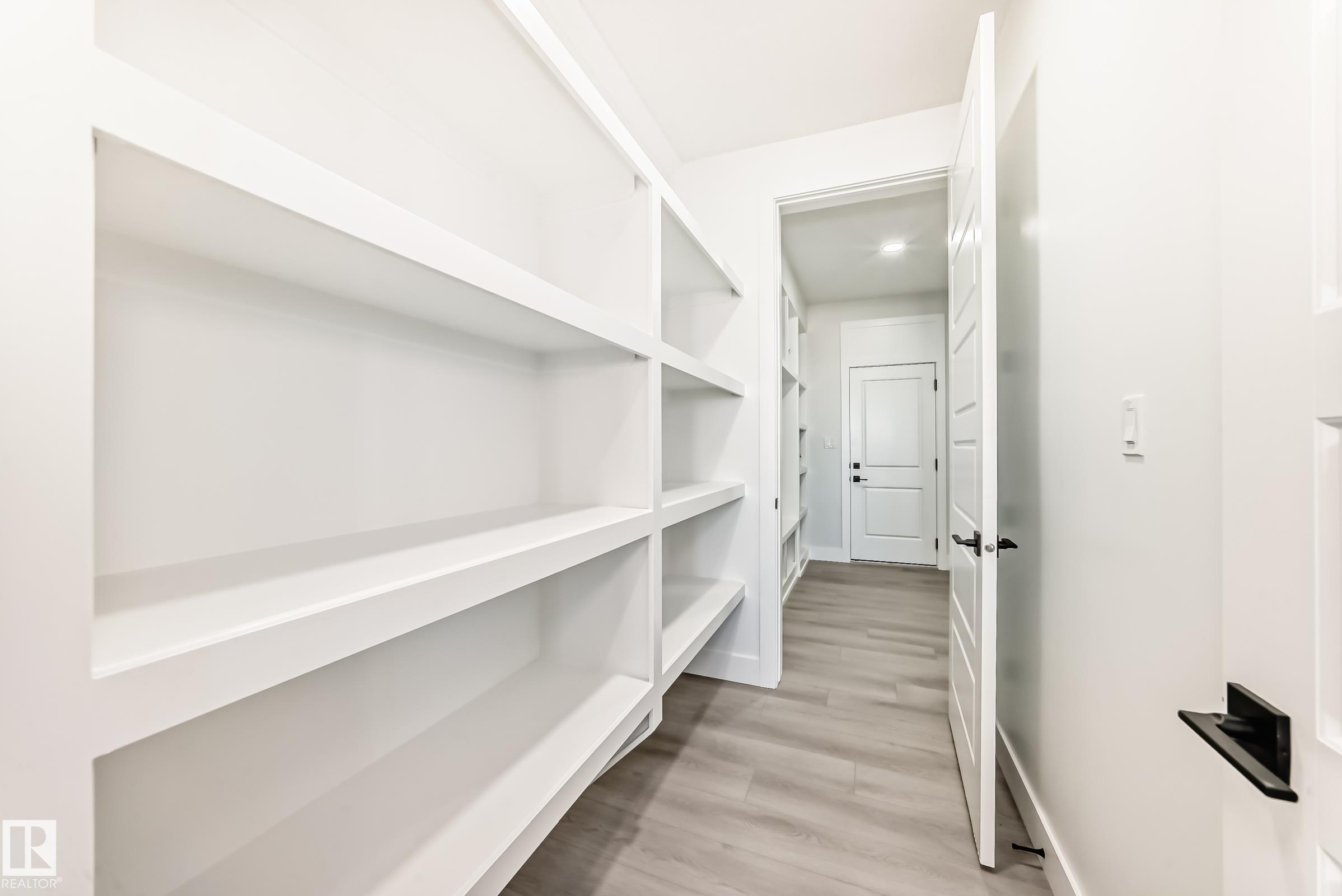 Photo 9 at 4 Edgefield Way, Erin Ridge North, St. Albert