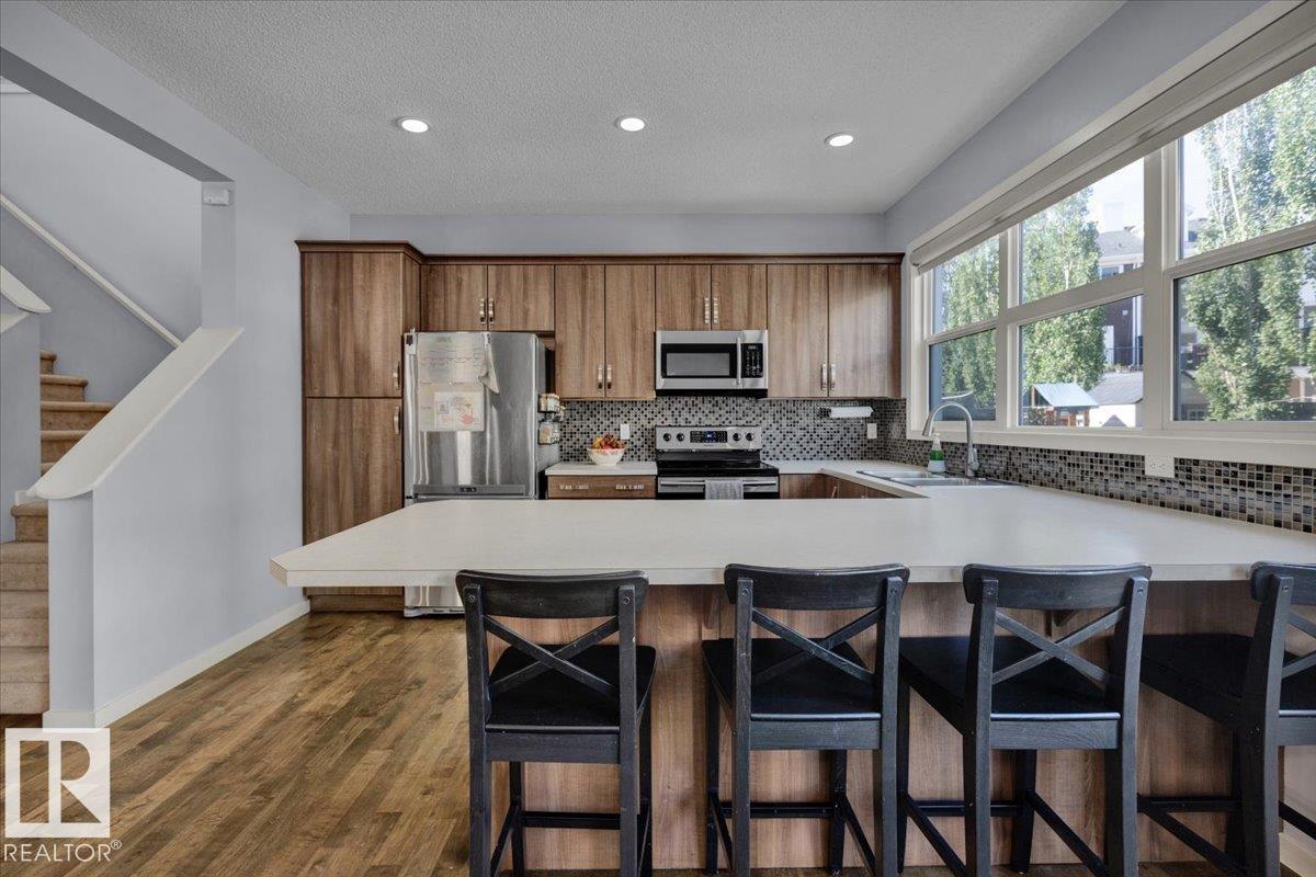 Photo 13 at 2585 Cole Crescent SW, Callaghan, Edmonton