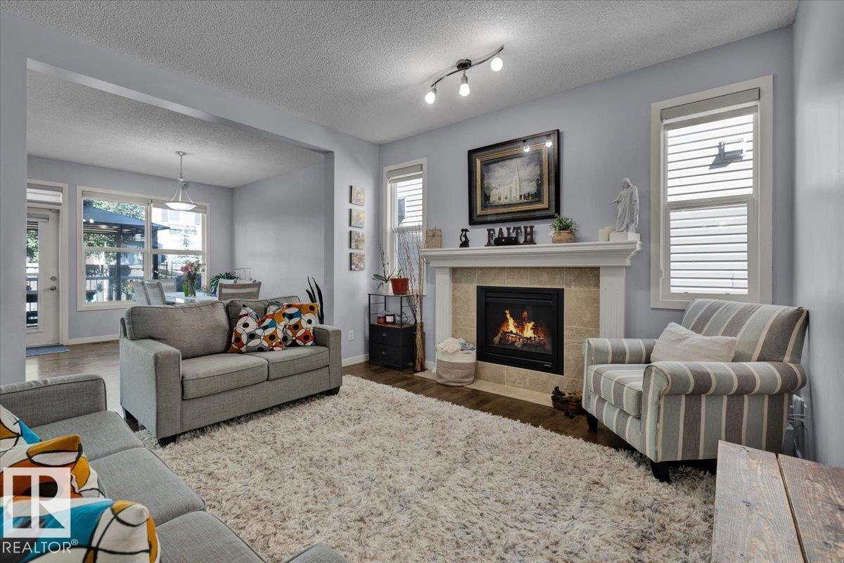 Photo 9 at 2585 Cole Crescent SW, Callaghan, Edmonton