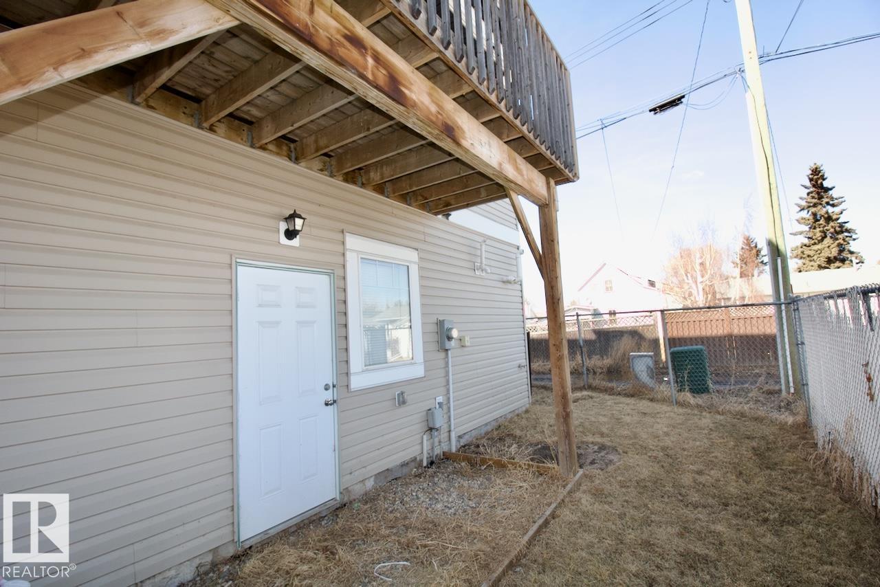 Photo 30 at 6 - 10112 101 Avenue, Morinville