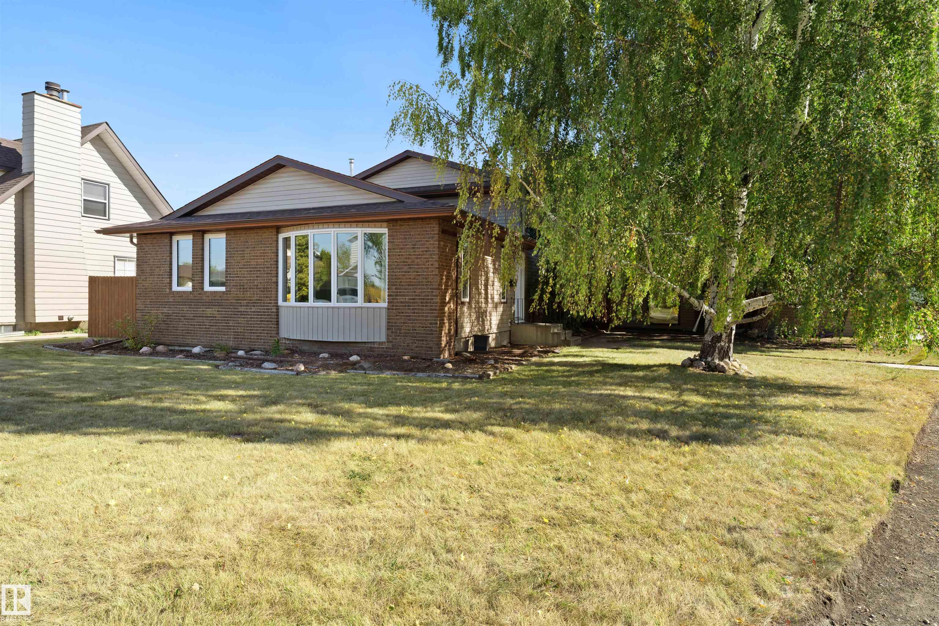 363 Huffman Crescent NW, Overlanders, Edmonton 