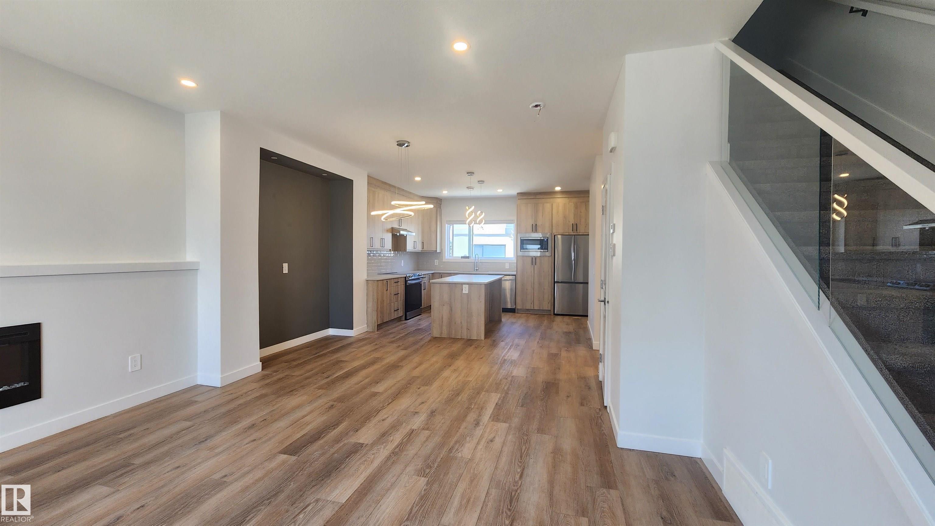 Photo 12 at 45 - 10 Salisbury Way, Salisbury Village, Sherwood Park