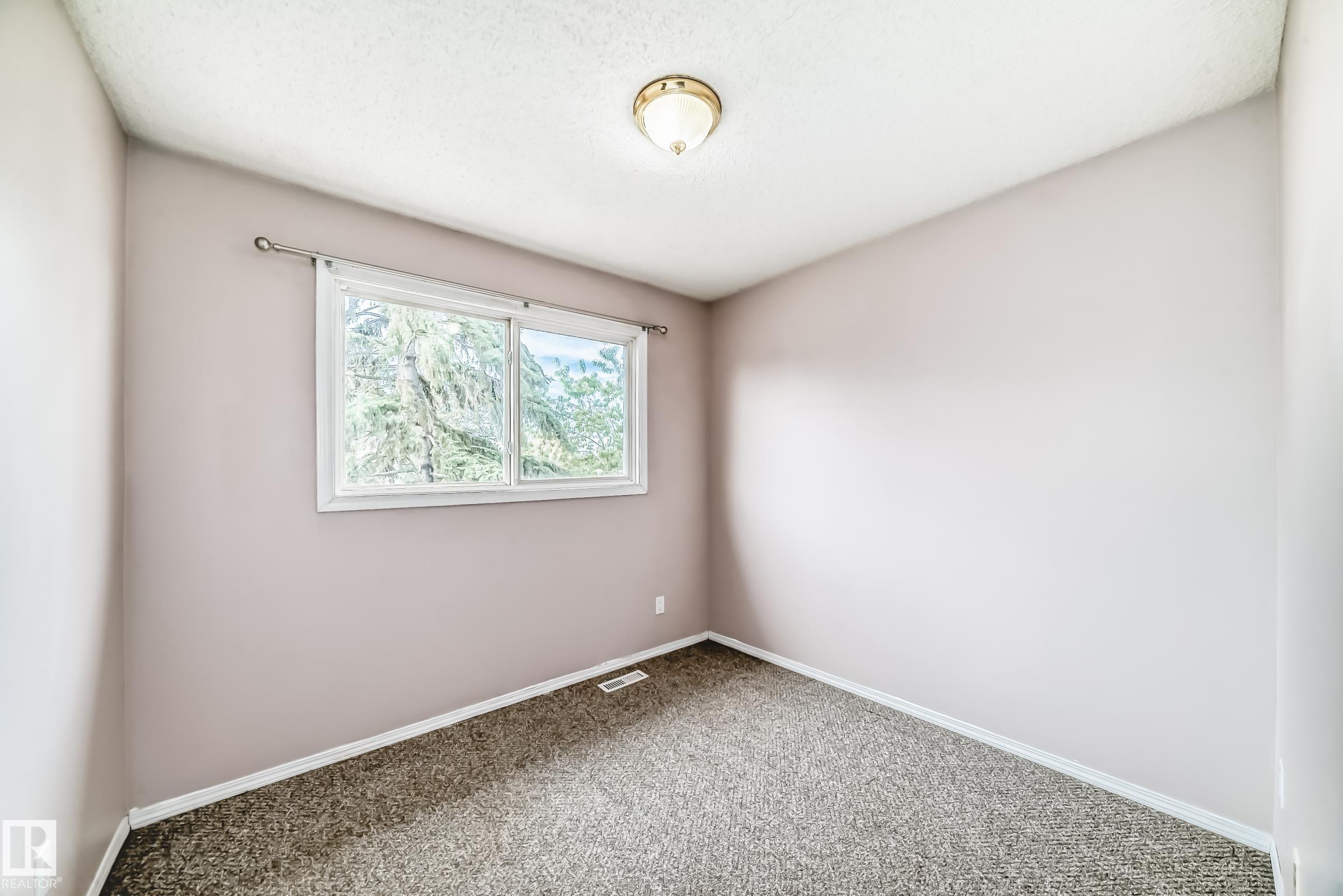 Photo 25 at 24 - 1651 46 Street NW, Pollard Meadows, Edmonton