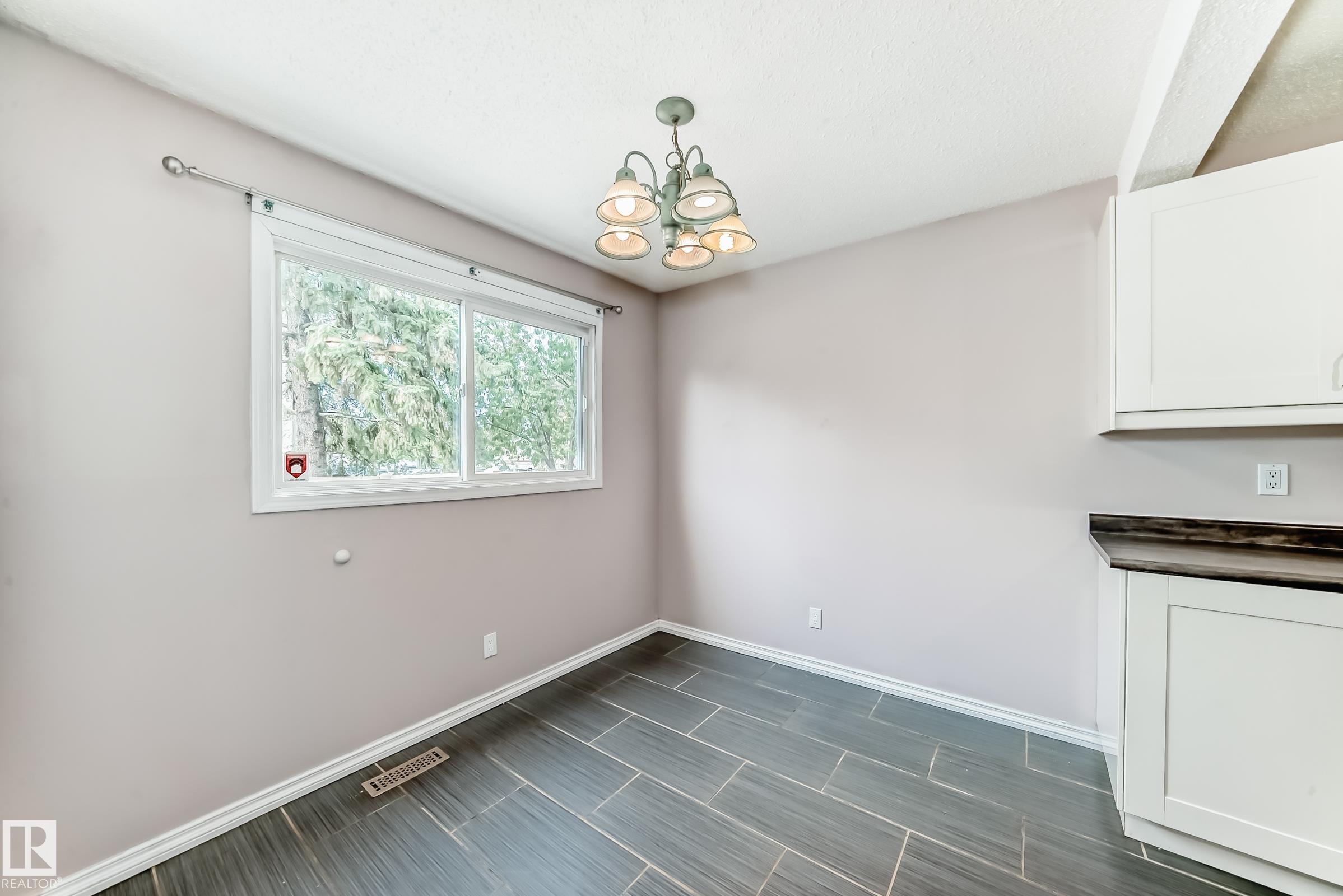 Photo 8 at 24 - 1651 46 Street NW, Pollard Meadows, Edmonton